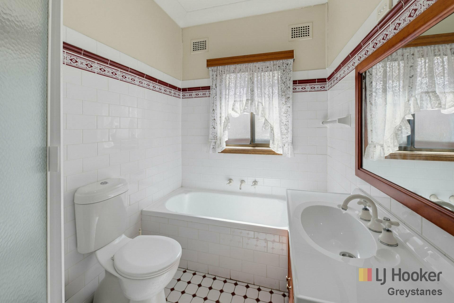 148 Braeside Rd — photo 7 of 9