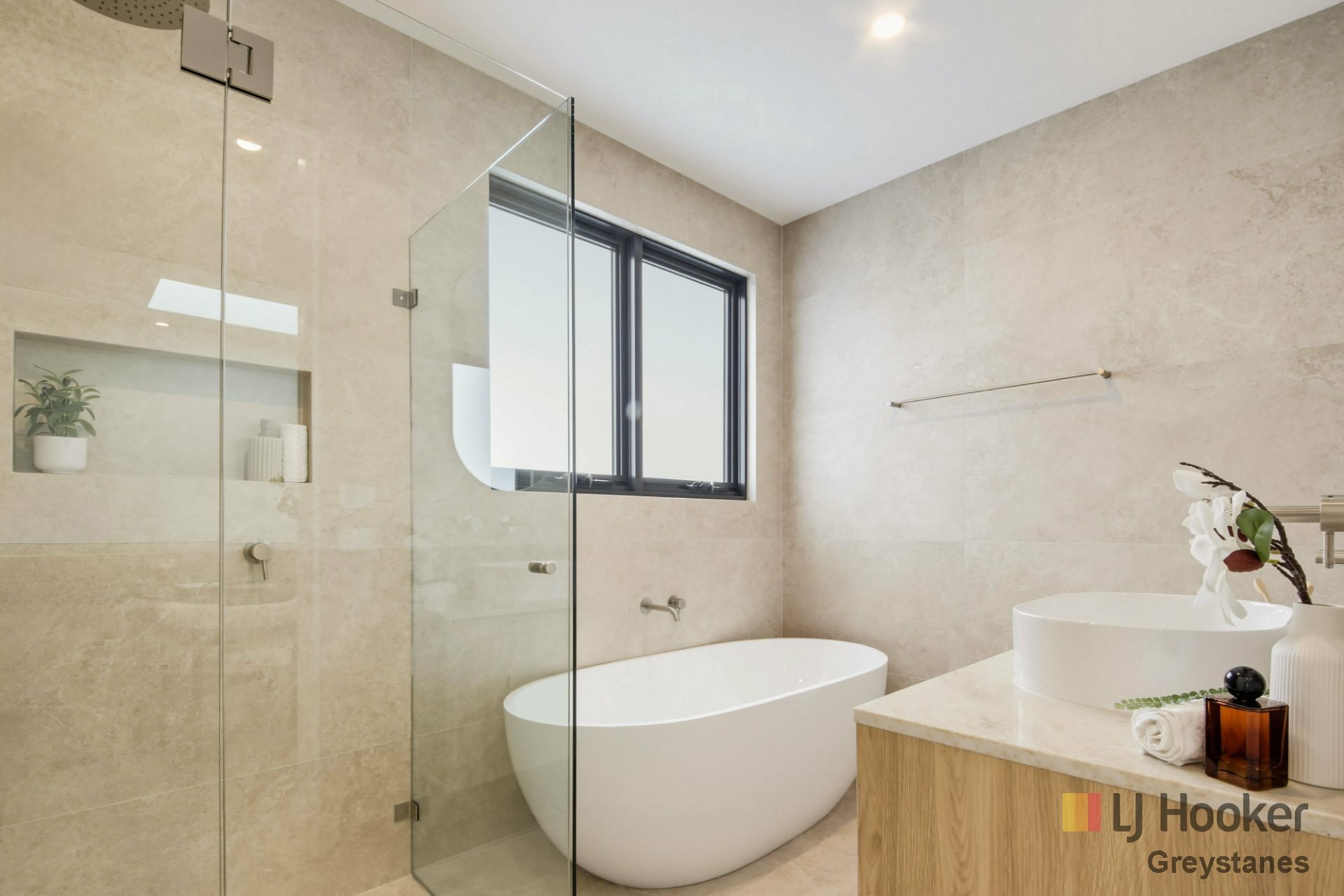 15A Bambil Street — photo 14 of 19