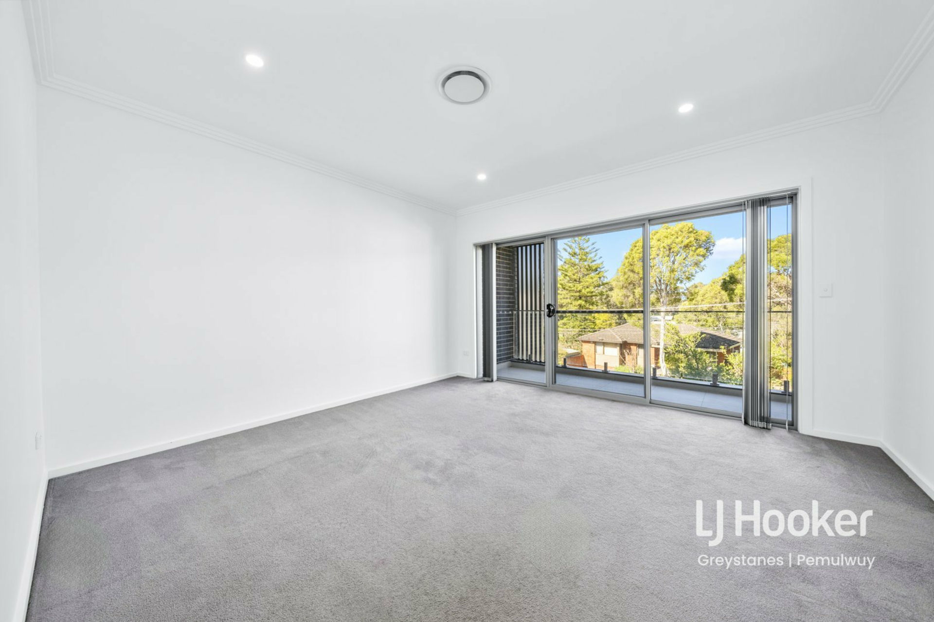 82a GREVILLEA CRESCENT — photo 5 of 8
