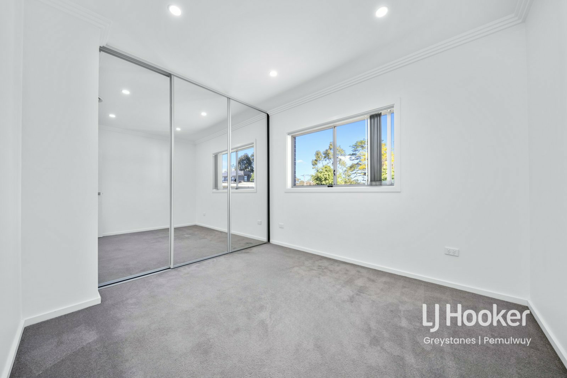 82a GREVILLEA CRESCENT — photo 7 of 8