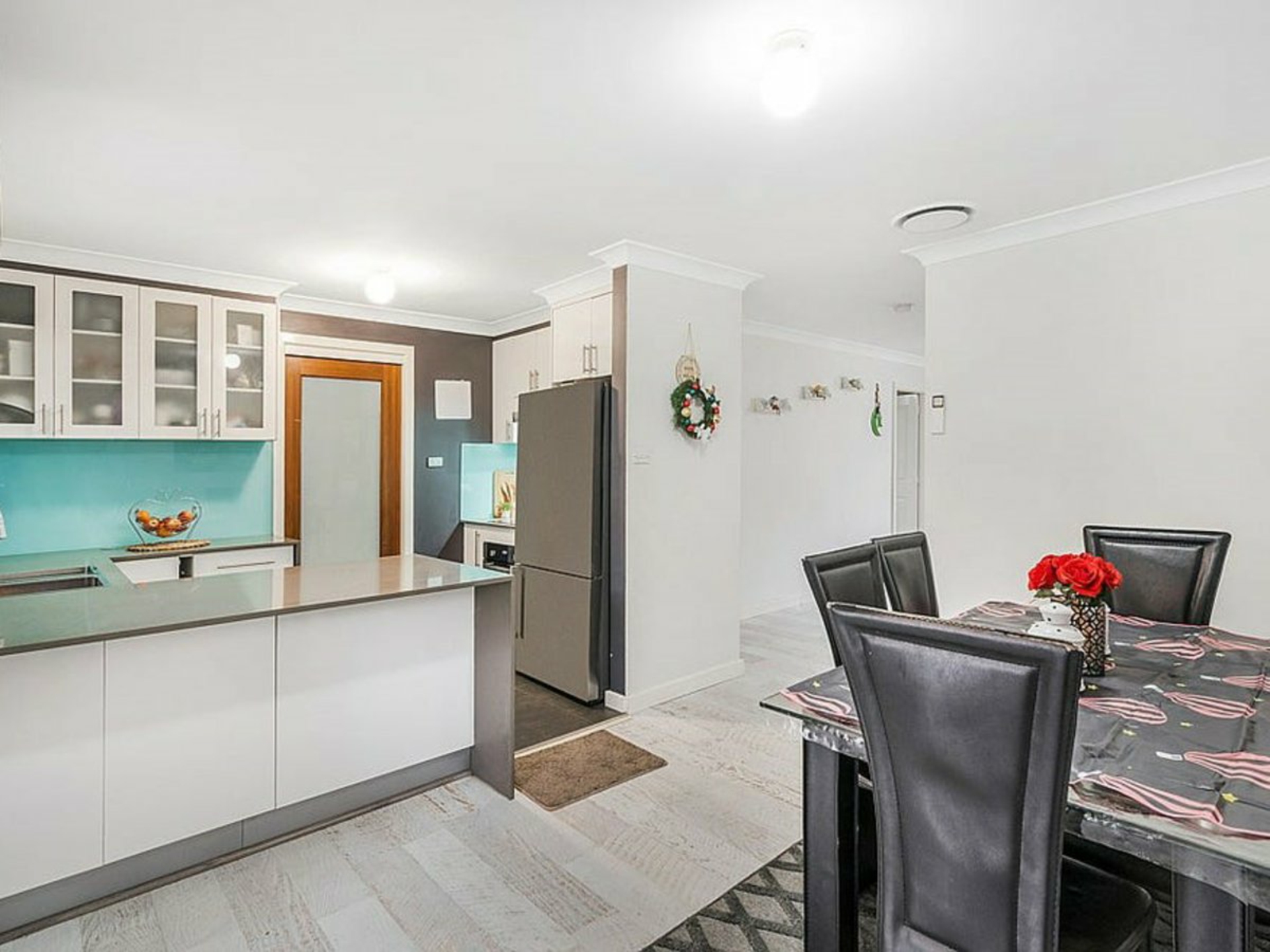 7/162-164 Chifley Street — photo 4 of 9