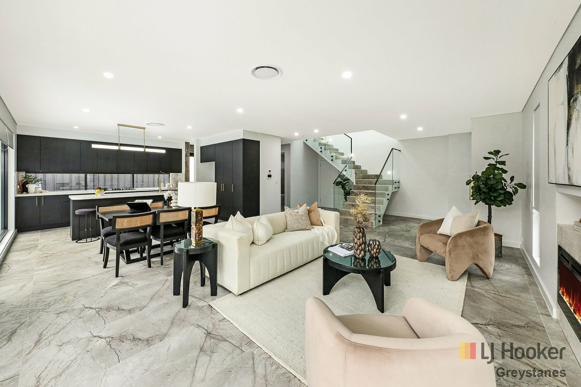 1 Deborah St — photo 7 of 16