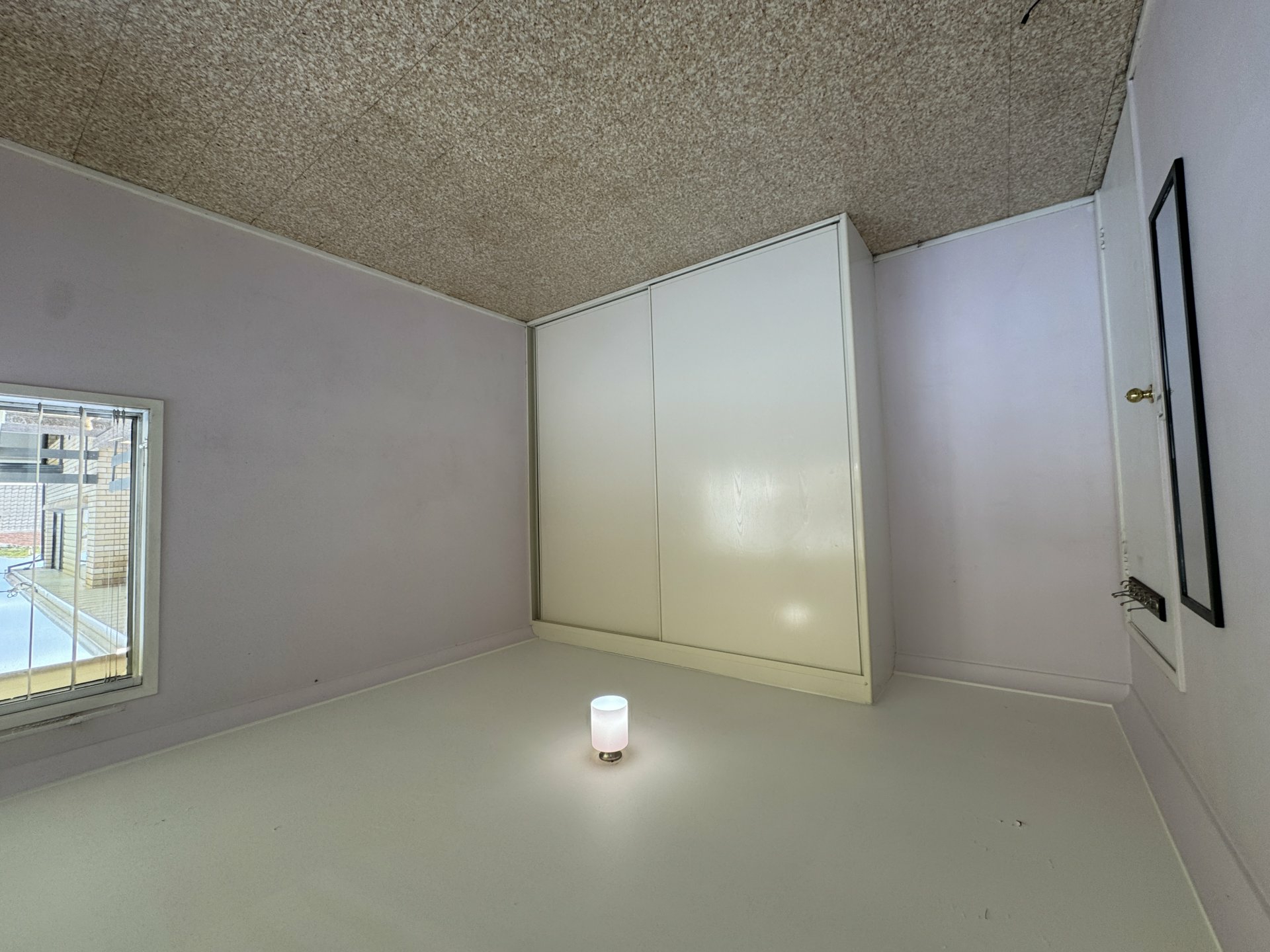 27 VICTOR STREET — photo 7 of 9
