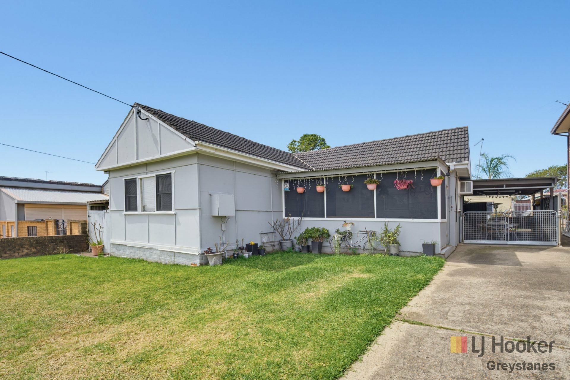 135 Cumberland Road — photo from LJ Hooker Greystanes