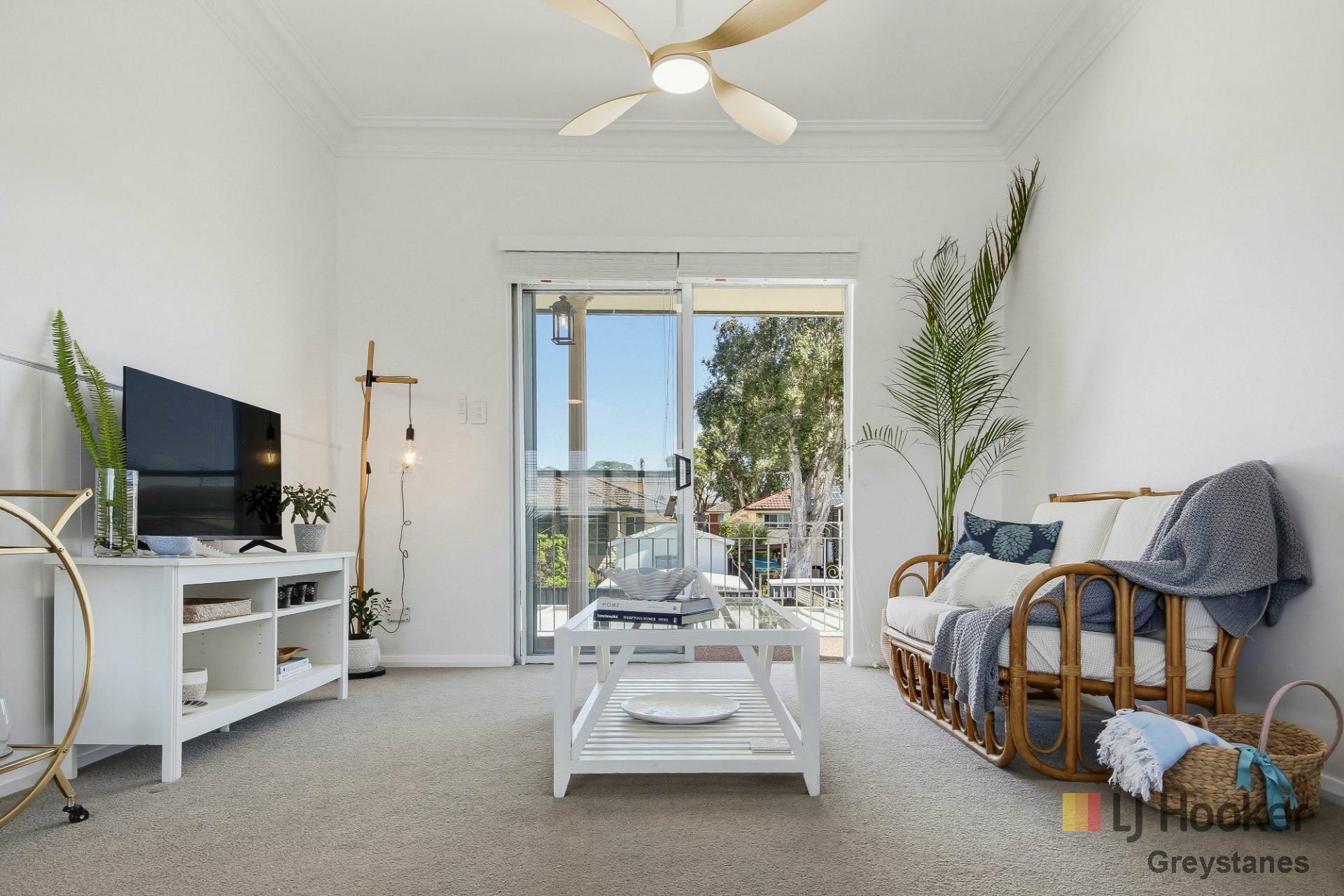 18 Dawn Street — photo 8 of 20