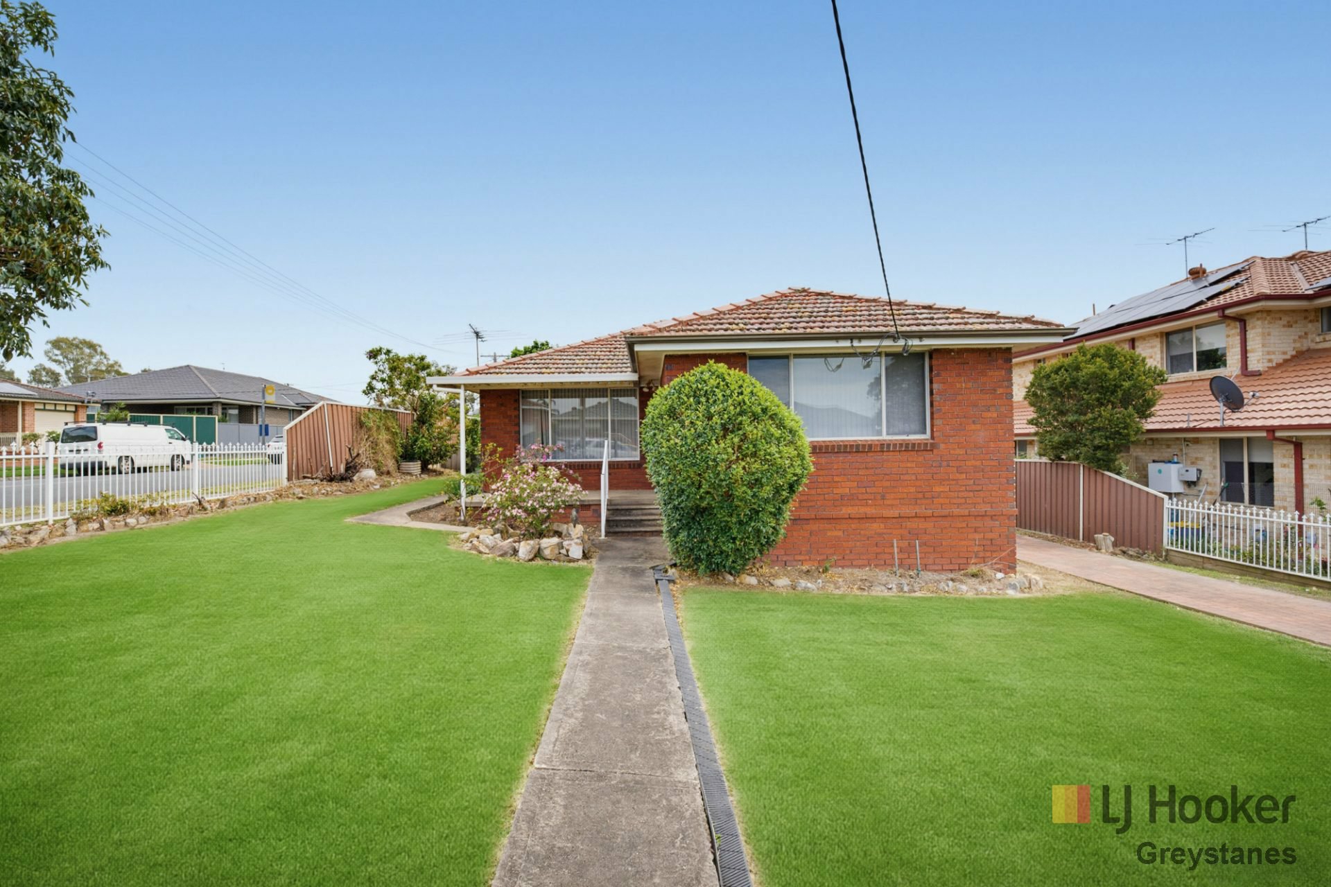 45 Braeside Road — photo from LJ Hooker Greystanes
