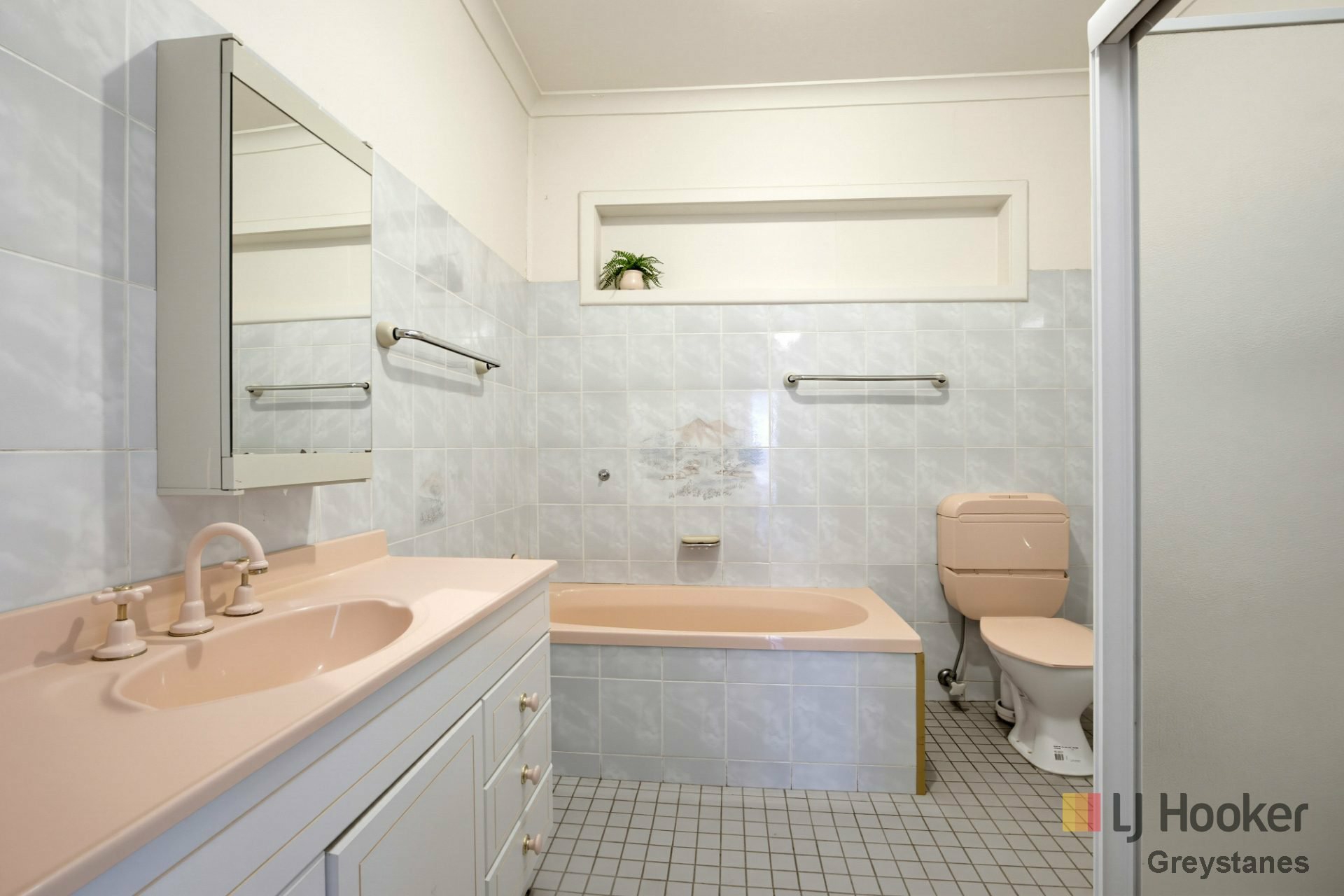 154 Smith Street — photo 8 of 11