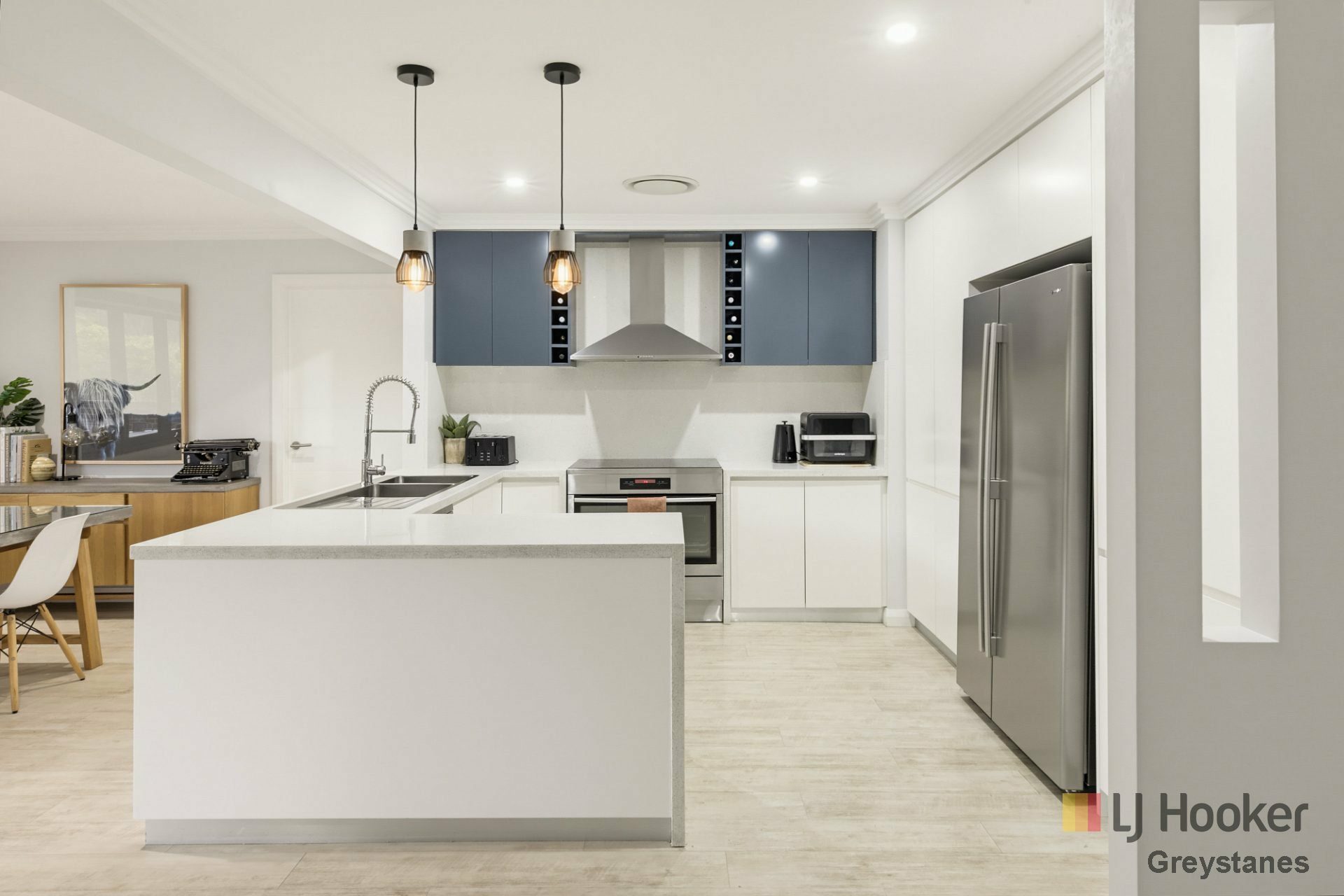 15 Munro Street — photo 2 of 12