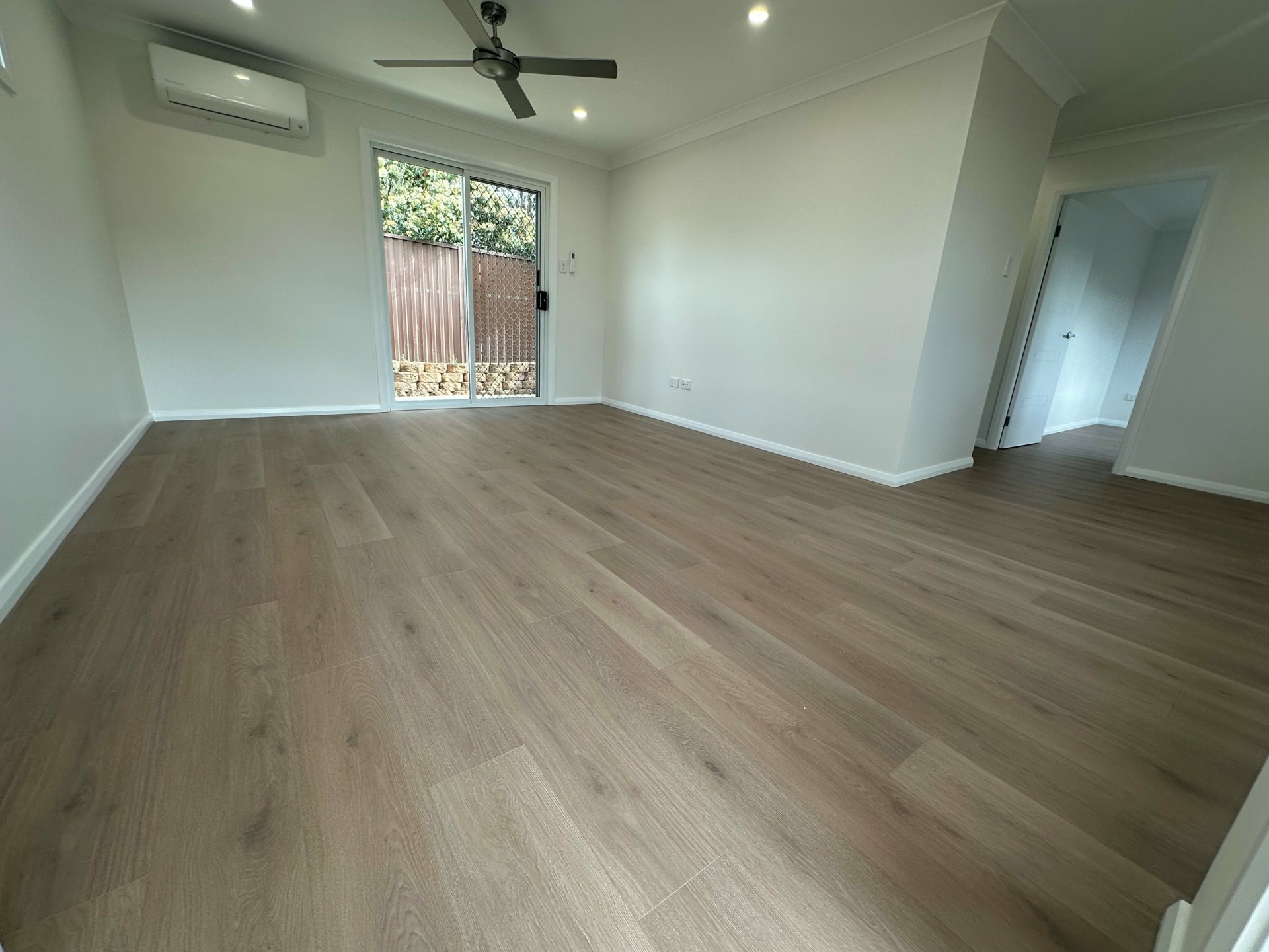 16a Onslow St — photo 3 of 4
