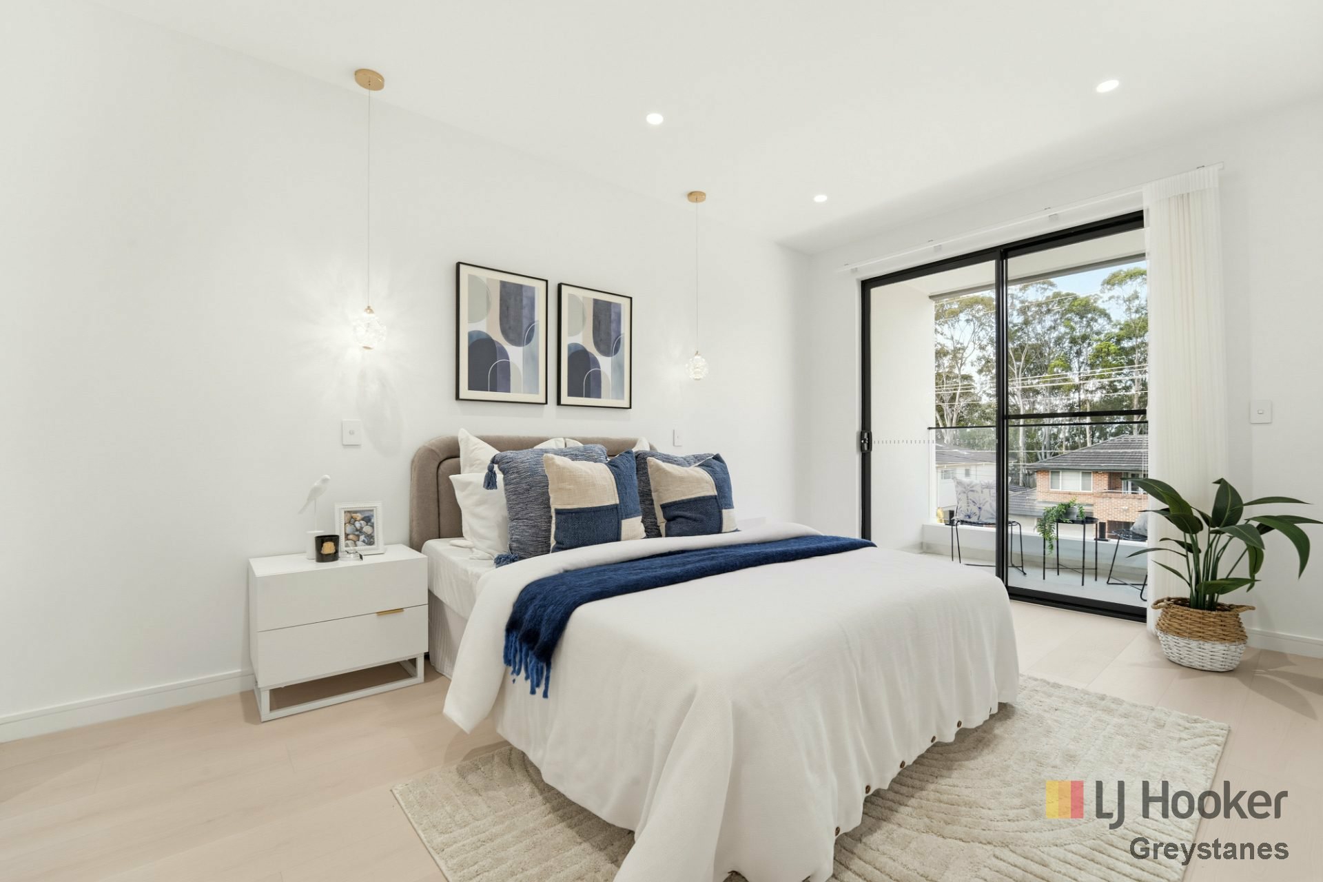 52 Alpha Rd — photo 7 of 12