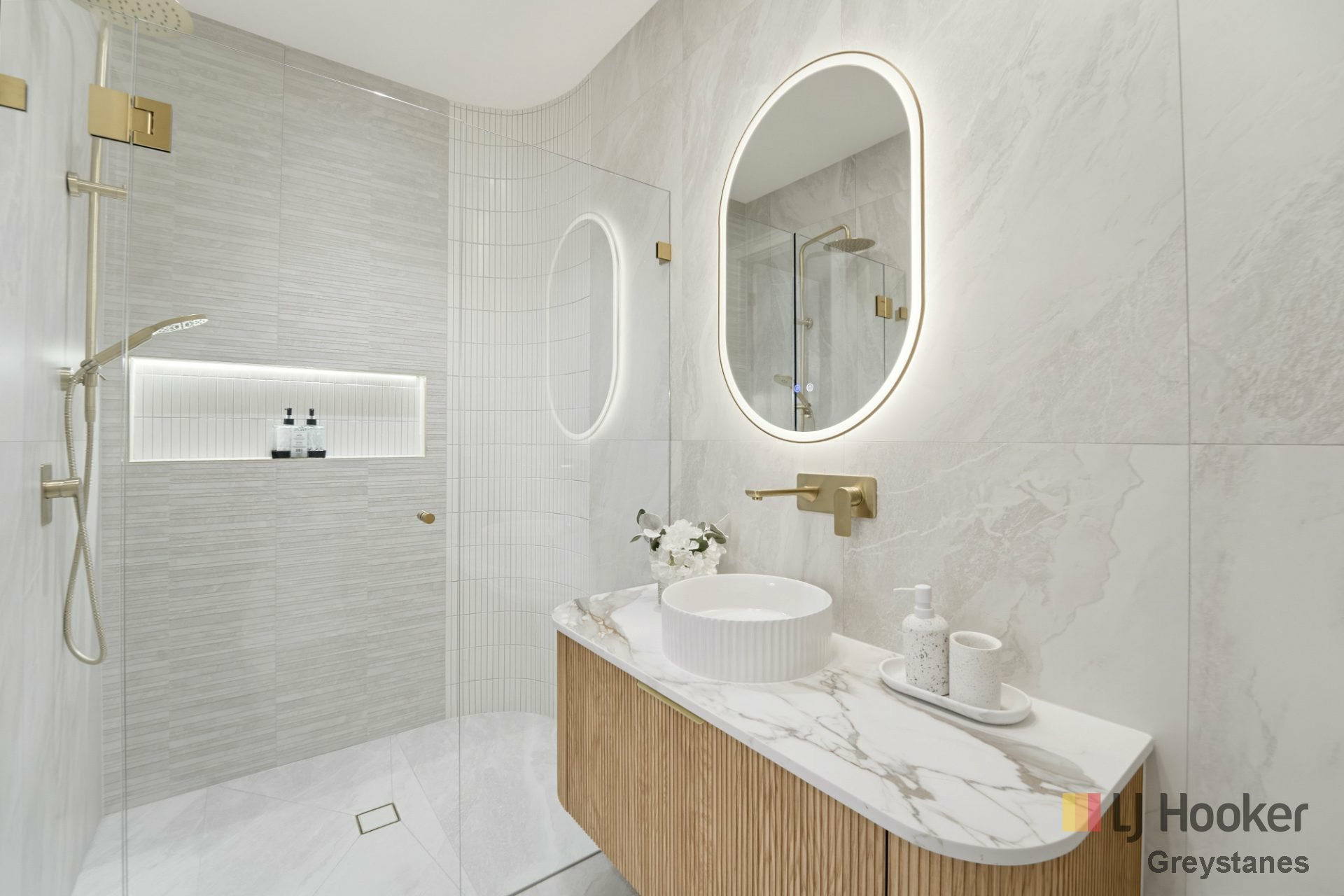 52 Alpha Rd — photo 10 of 12