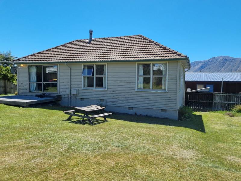 16 Aorangi Crescent, LAKE TEKAPO