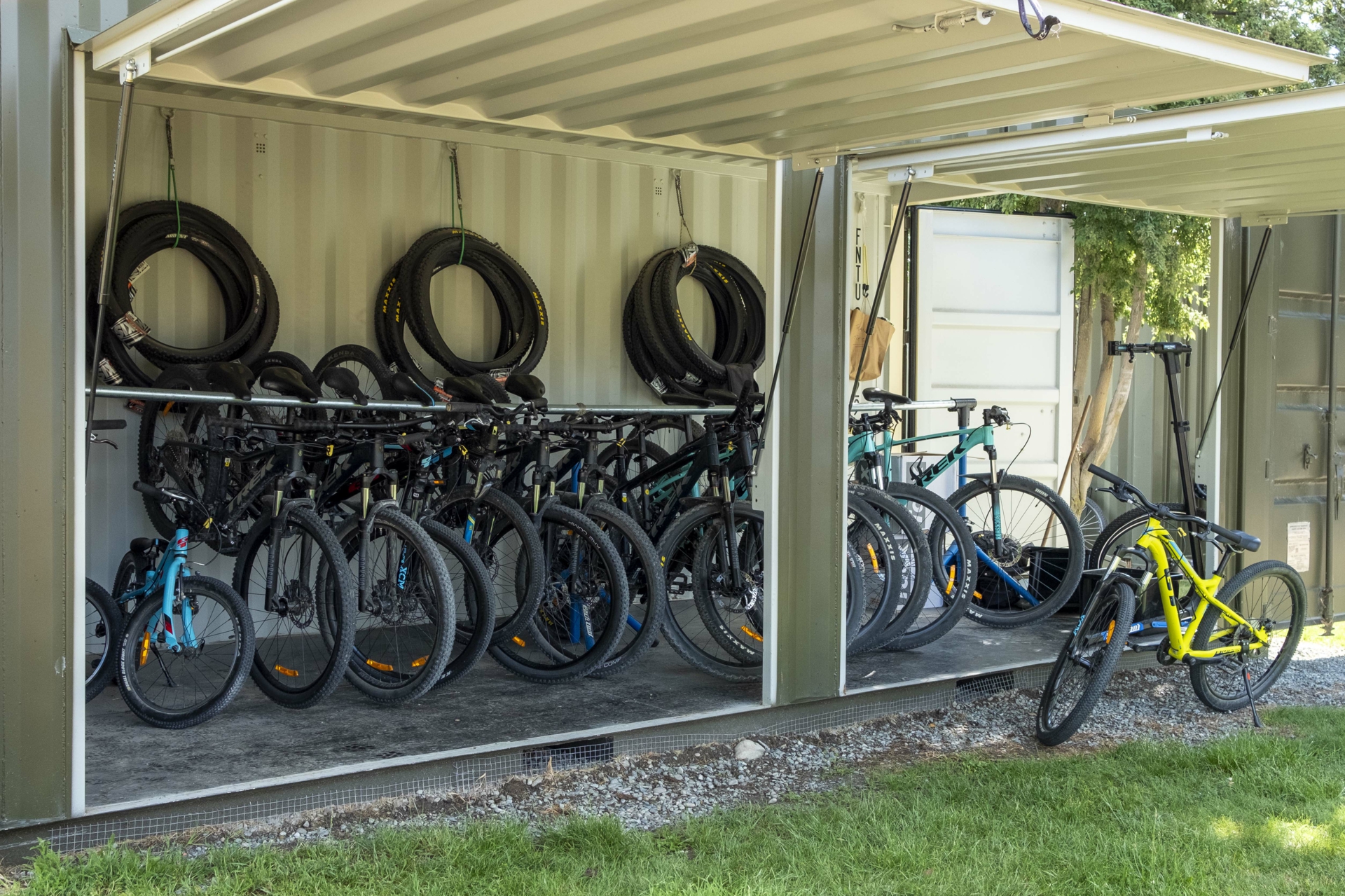 BeSpoke Bike Tours Limited, LAKE TEKAPO