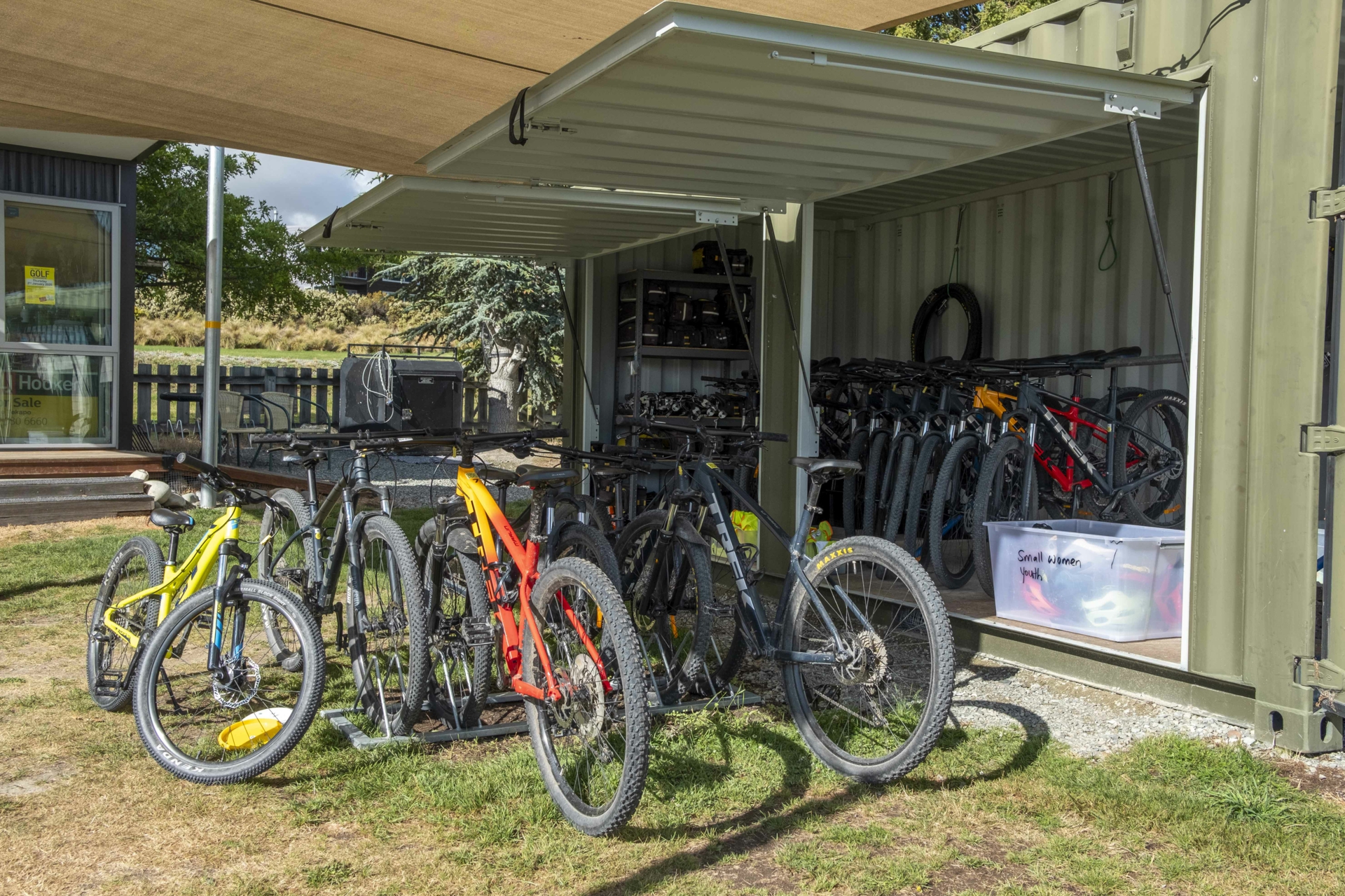 BeSpoke Bike Tours Limited, LAKE TEKAPO