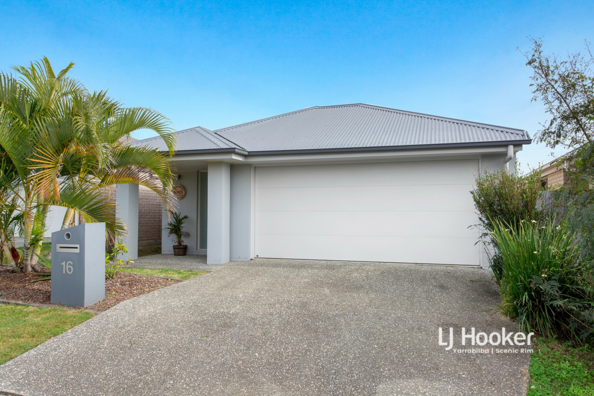 16 Olivine Circuit, YARRABILBA