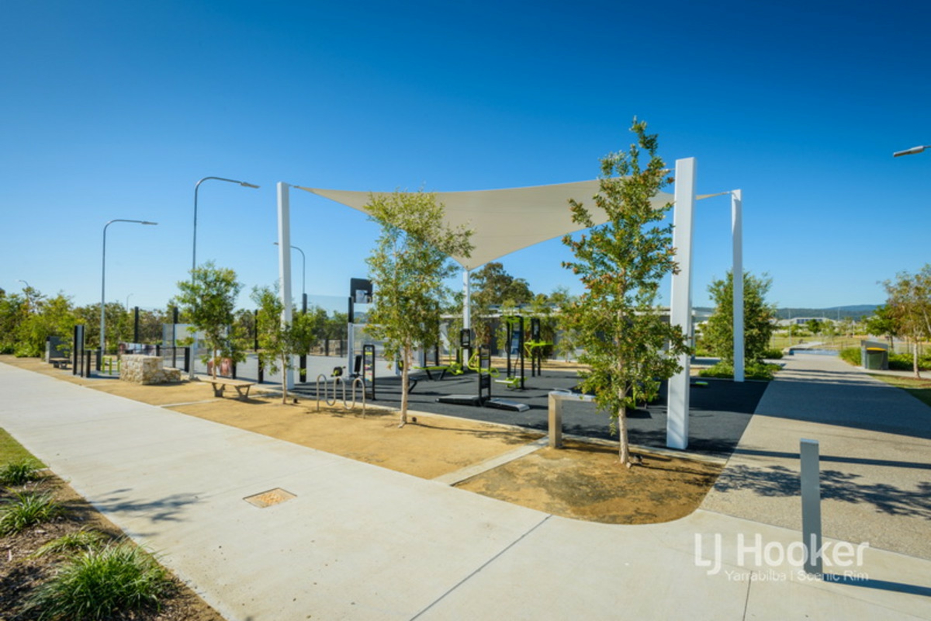 16 Olivine Circuit, YARRABILBA
