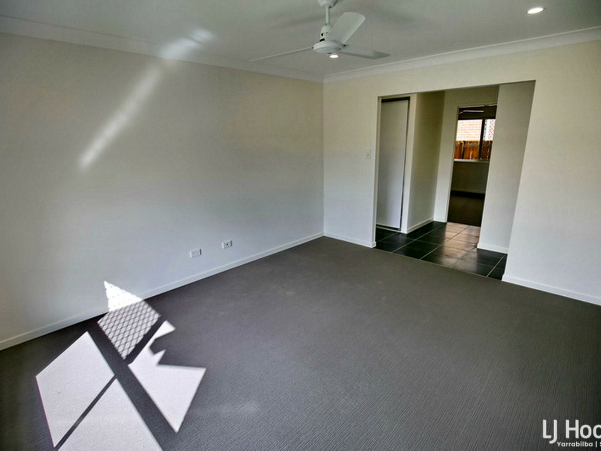 21 Darrau Avenue, YARRABILBA