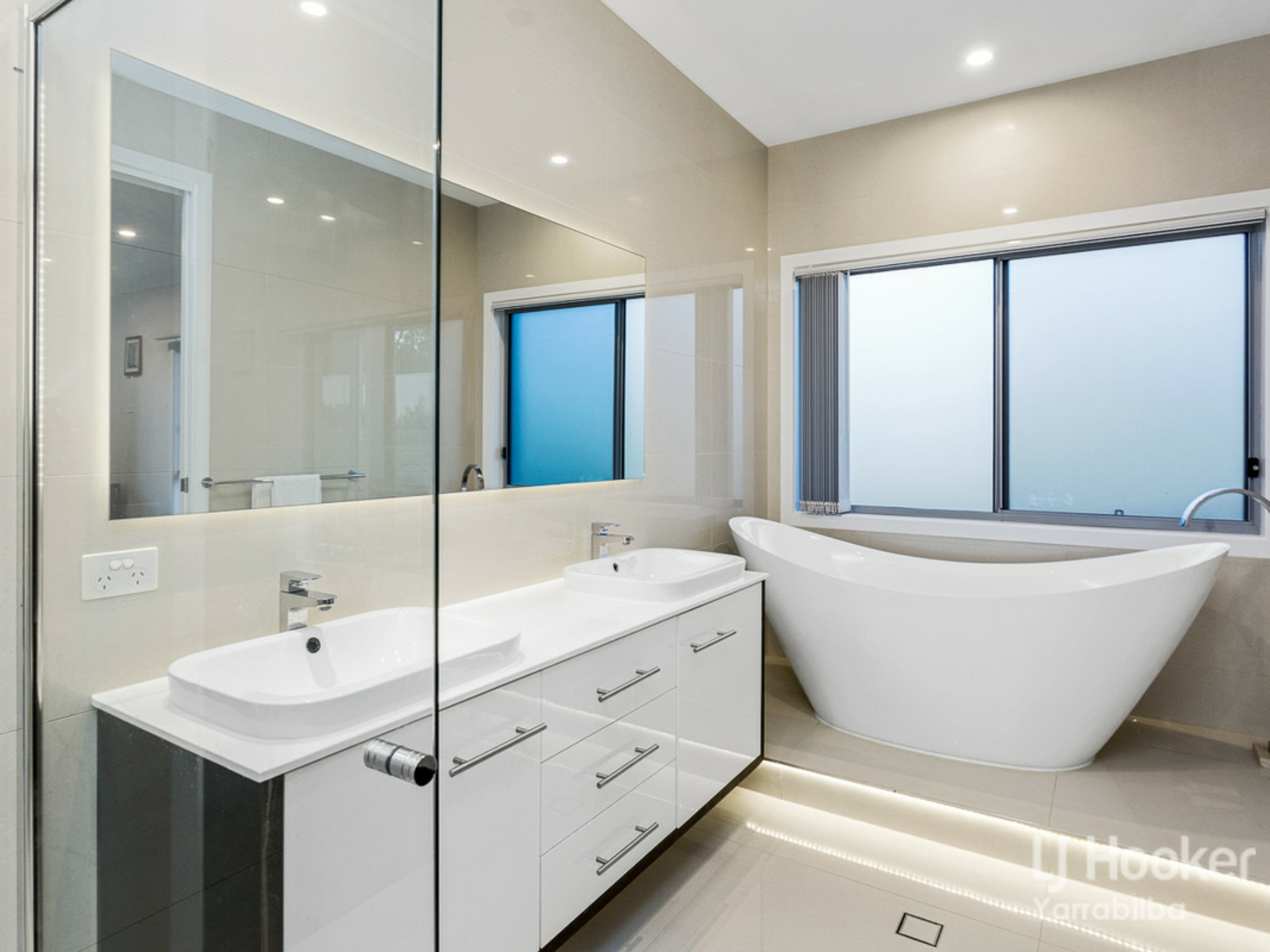 37-41 Hotz Road, LOGAN VILLAGE