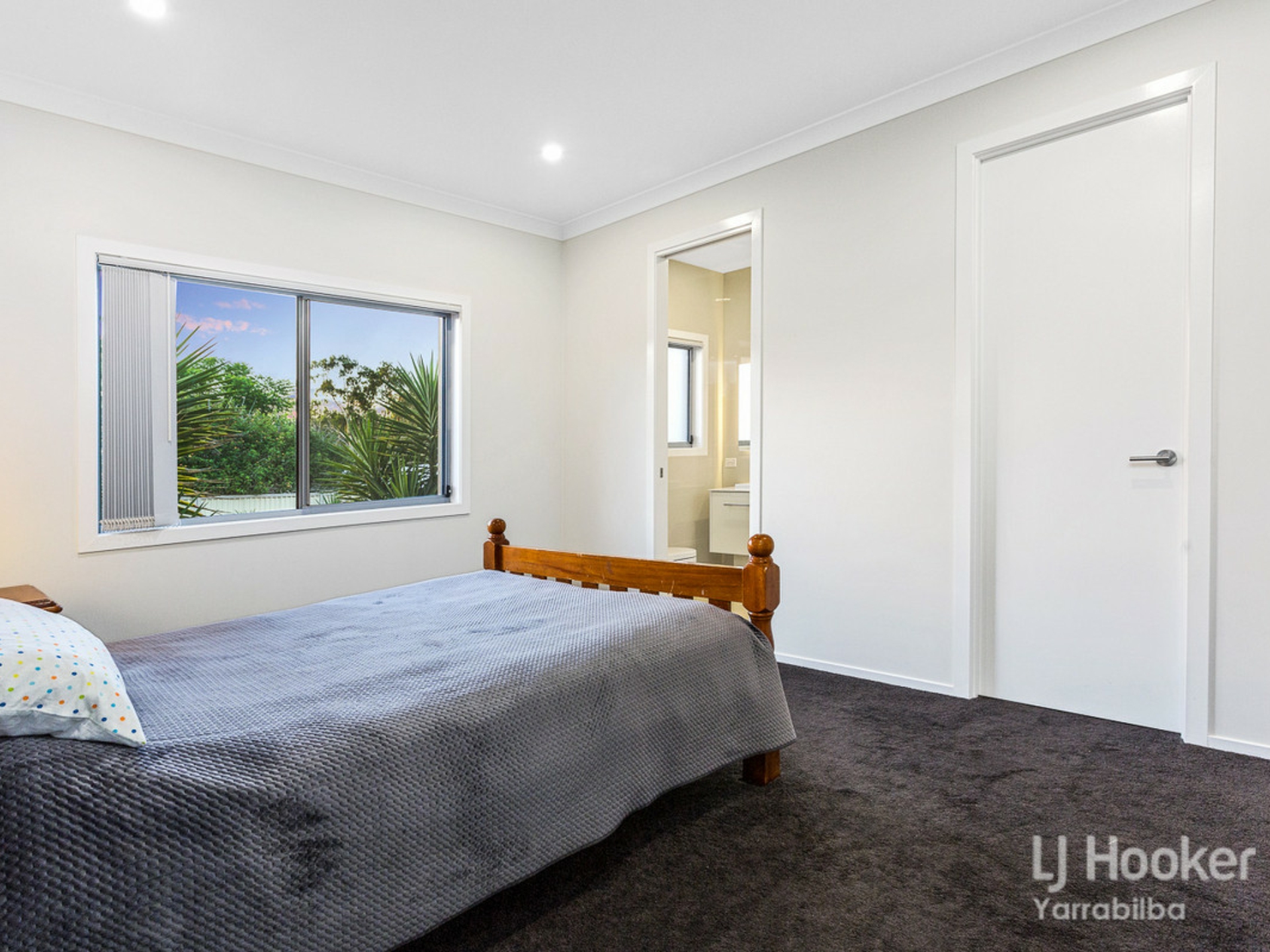 37-41 Hotz Road, LOGAN VILLAGE