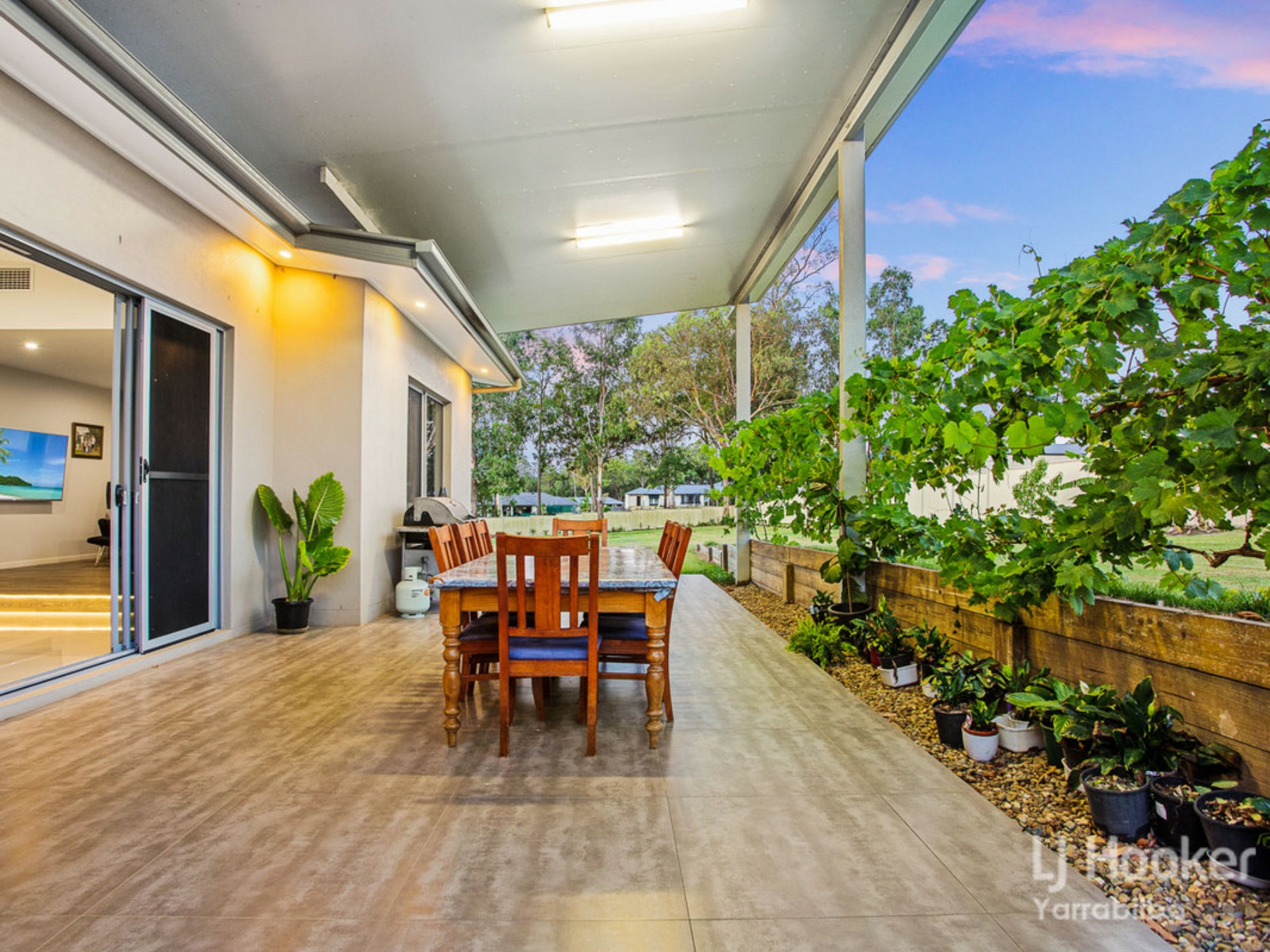 37-41 Hotz Road, LOGAN VILLAGE