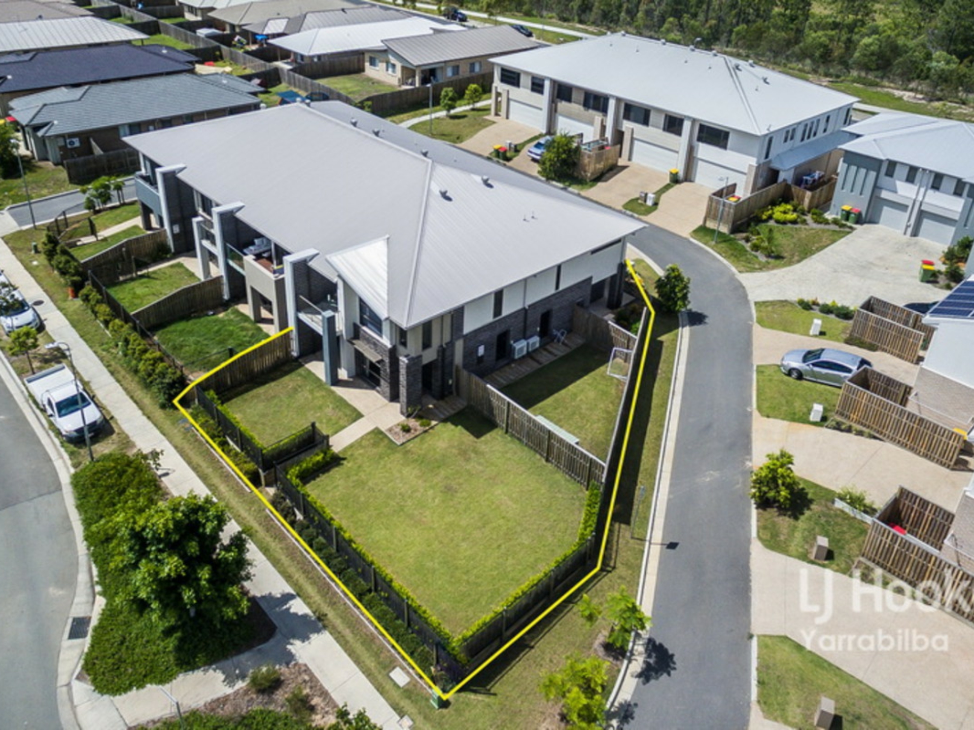 2 Daniels Lane, YARRABILBA