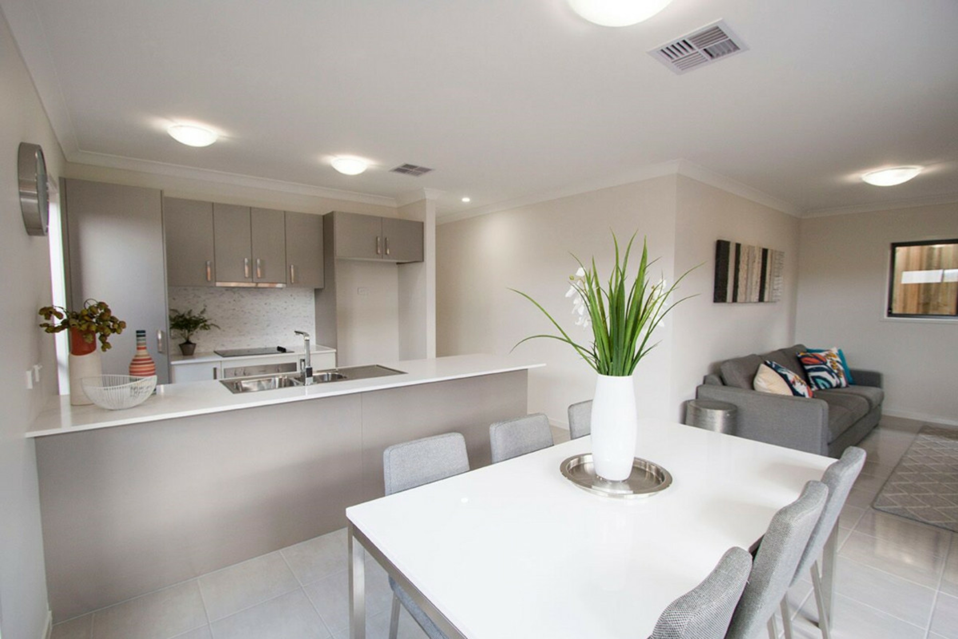 16 Shilin Street, YARRABILBA