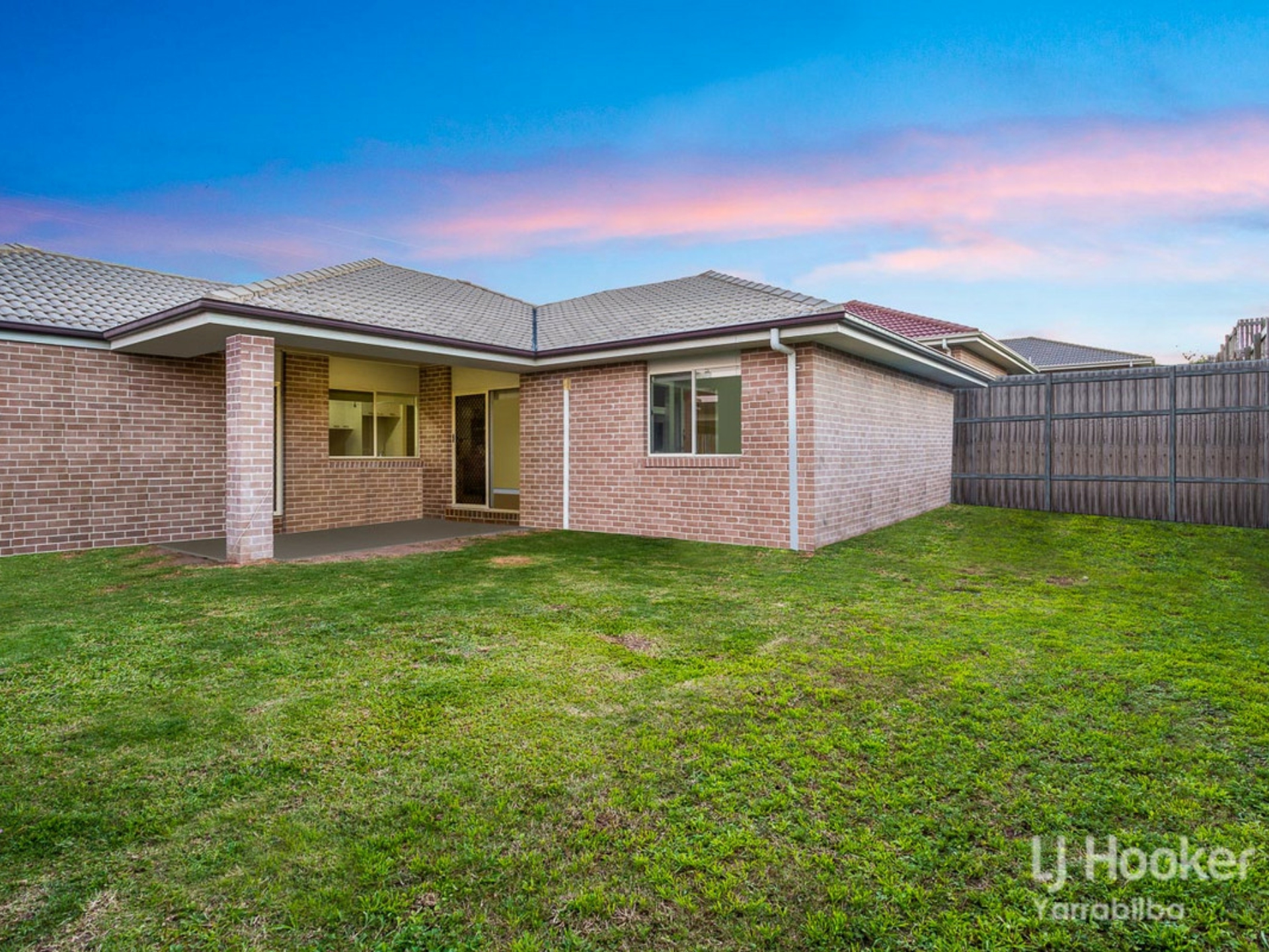 96 Darlington Drive, YARRABILBA