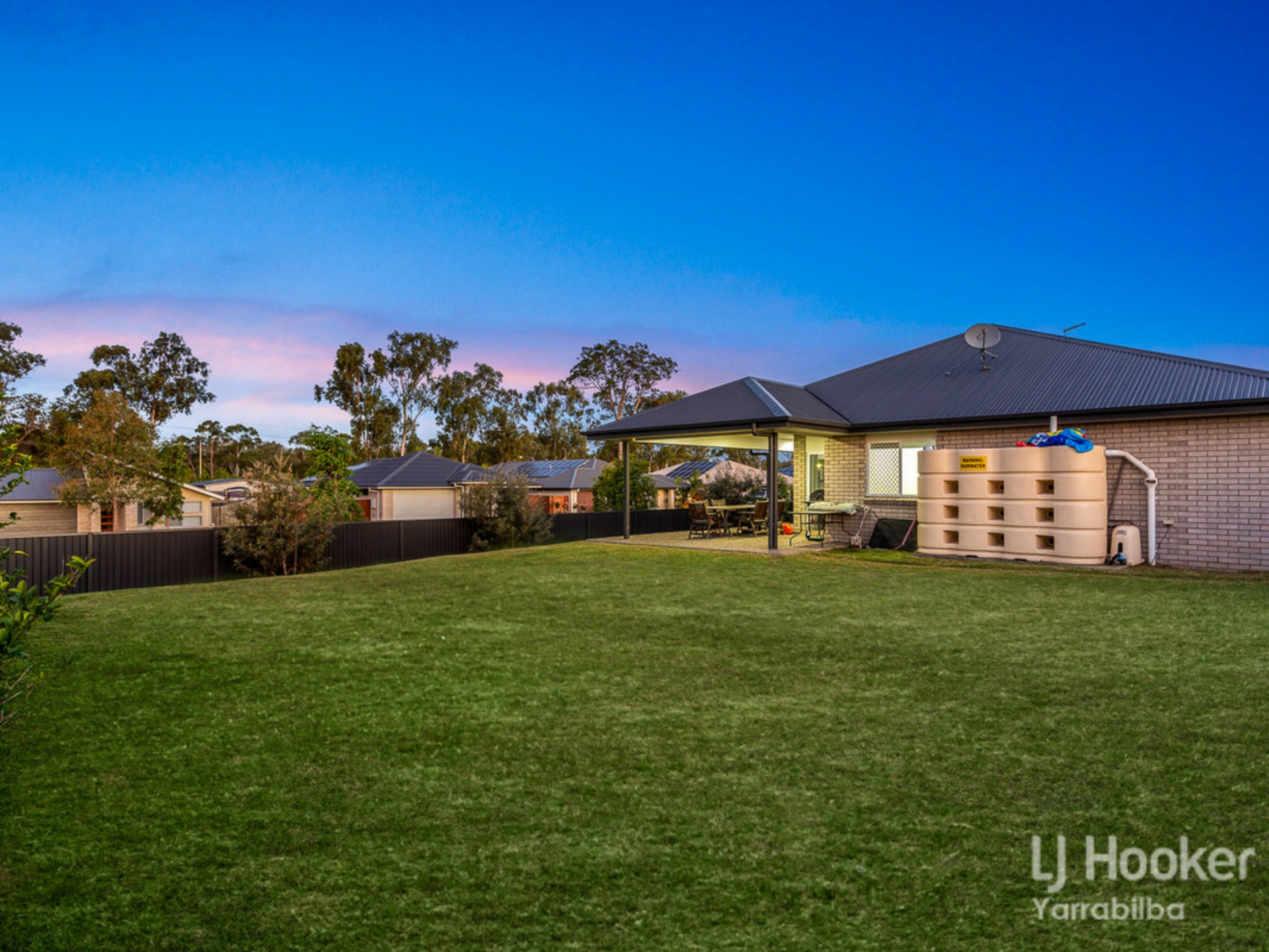 18 Potts Street, LOGAN VILLAGE