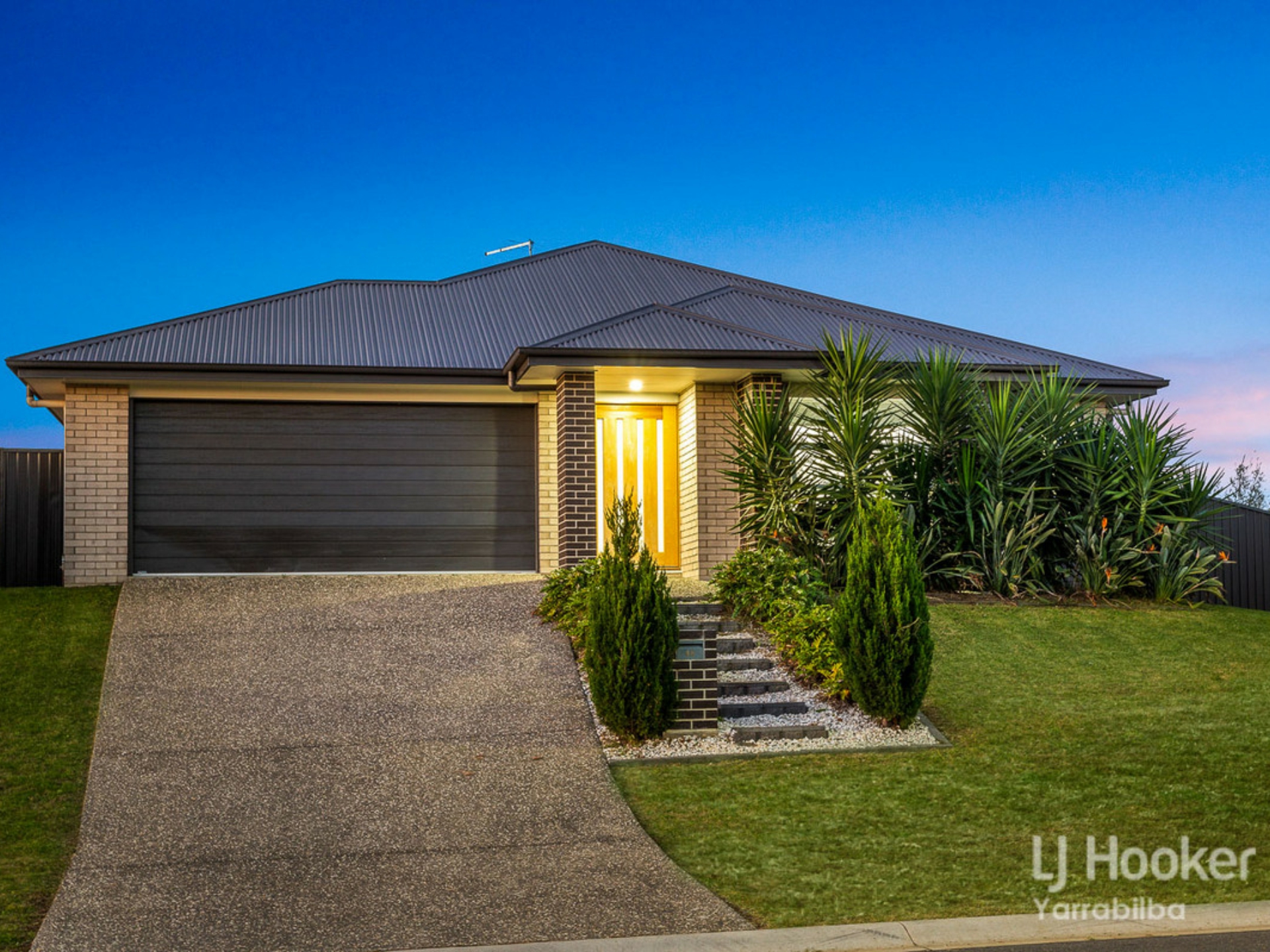 18 Potts Street, LOGAN VILLAGE