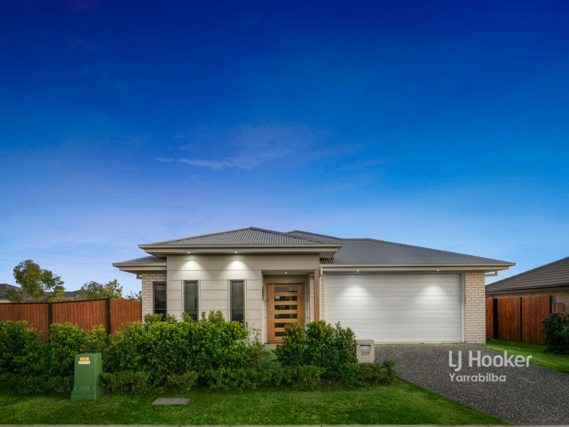 209 Darlington Drive Yarrabilba QLD