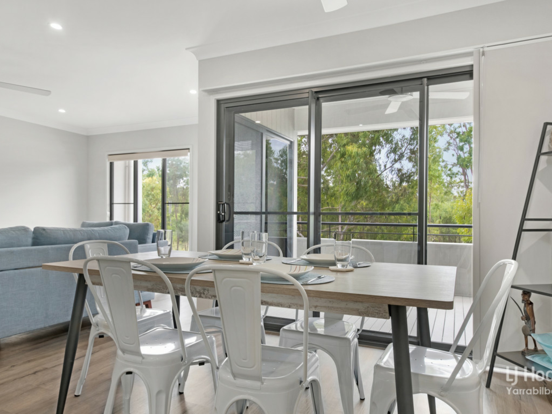 27 Blossom Street, YARRABILBA