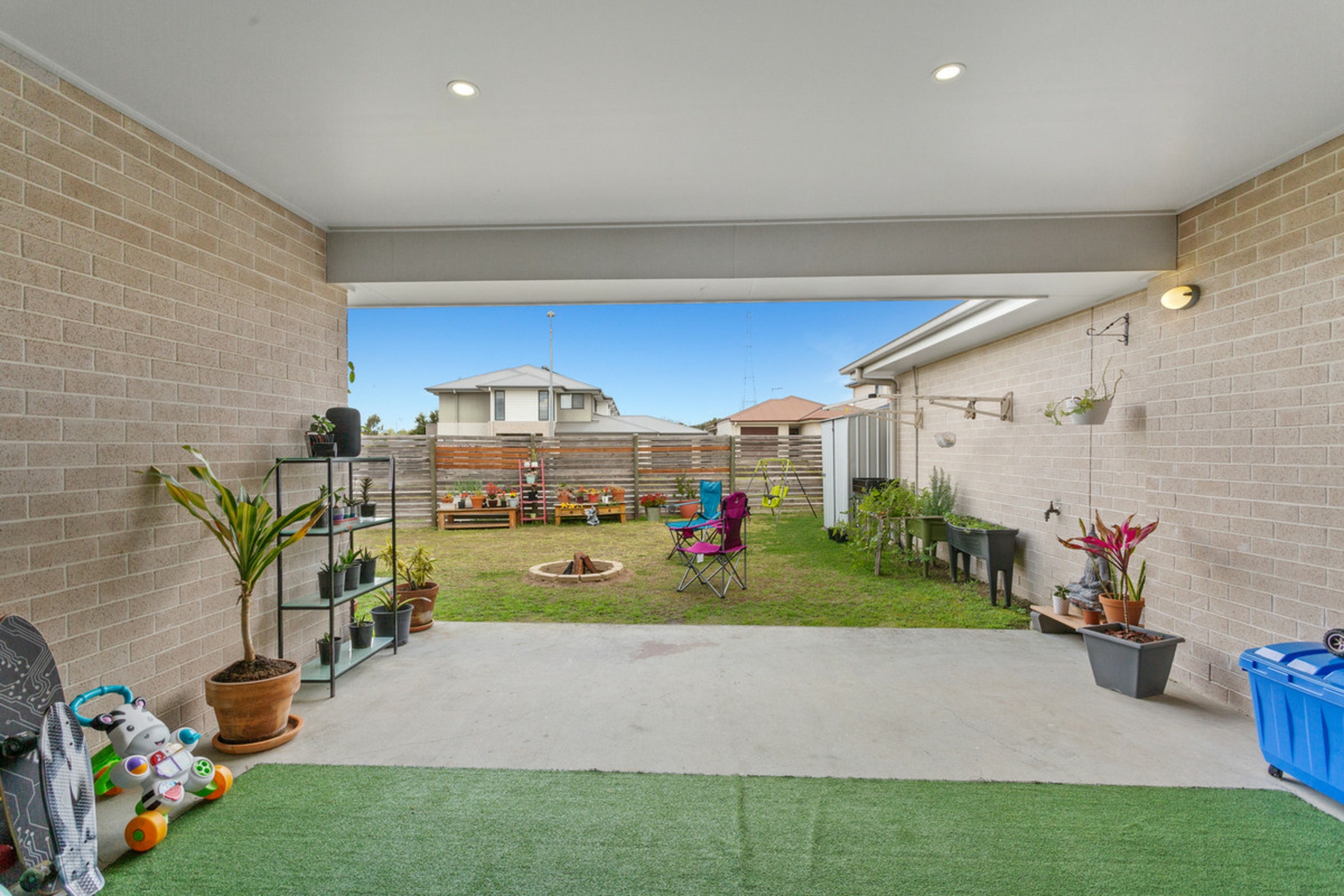 35 Combs Street, YARRABILBA