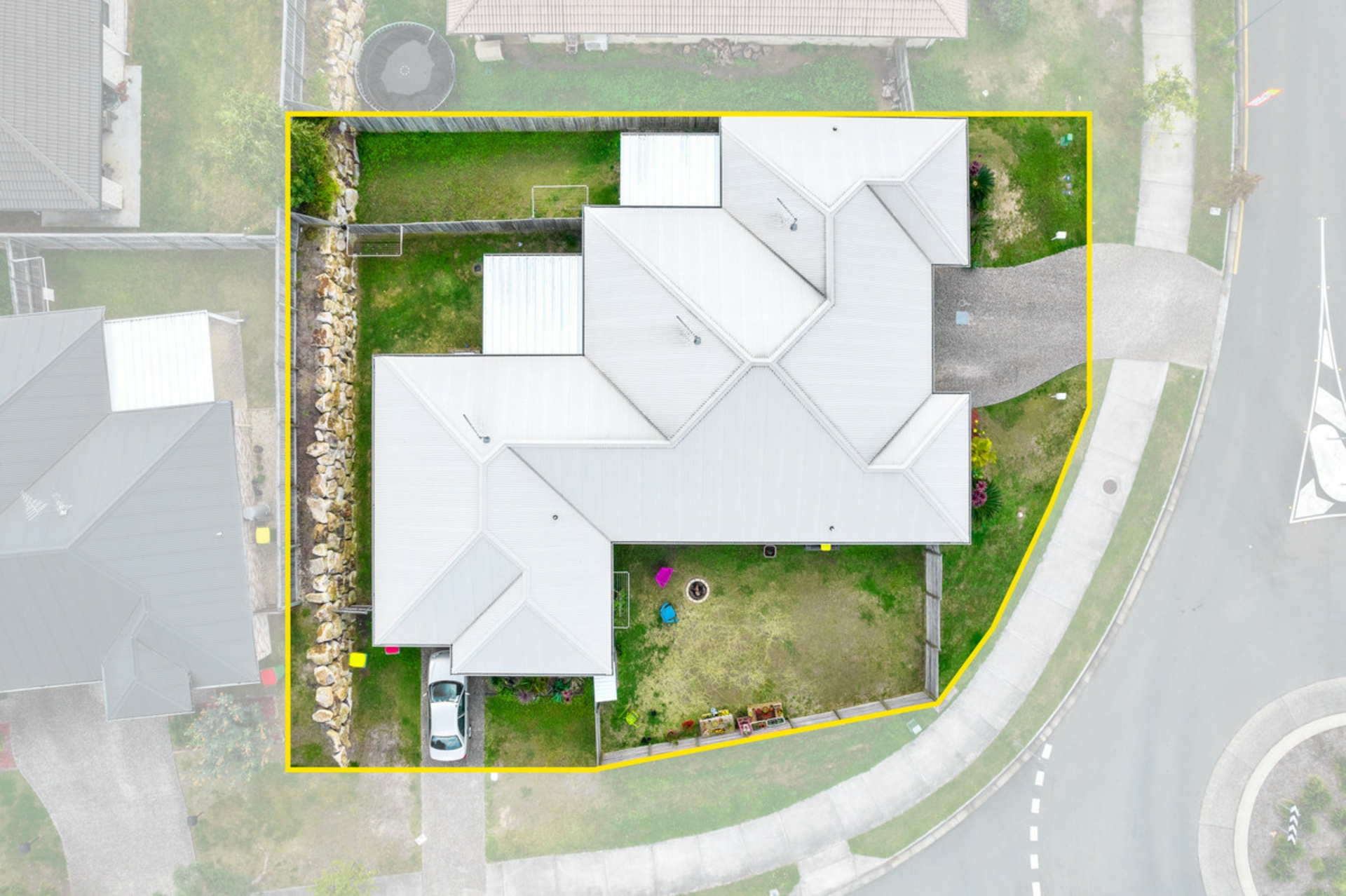 35 Combs Street, YARRABILBA