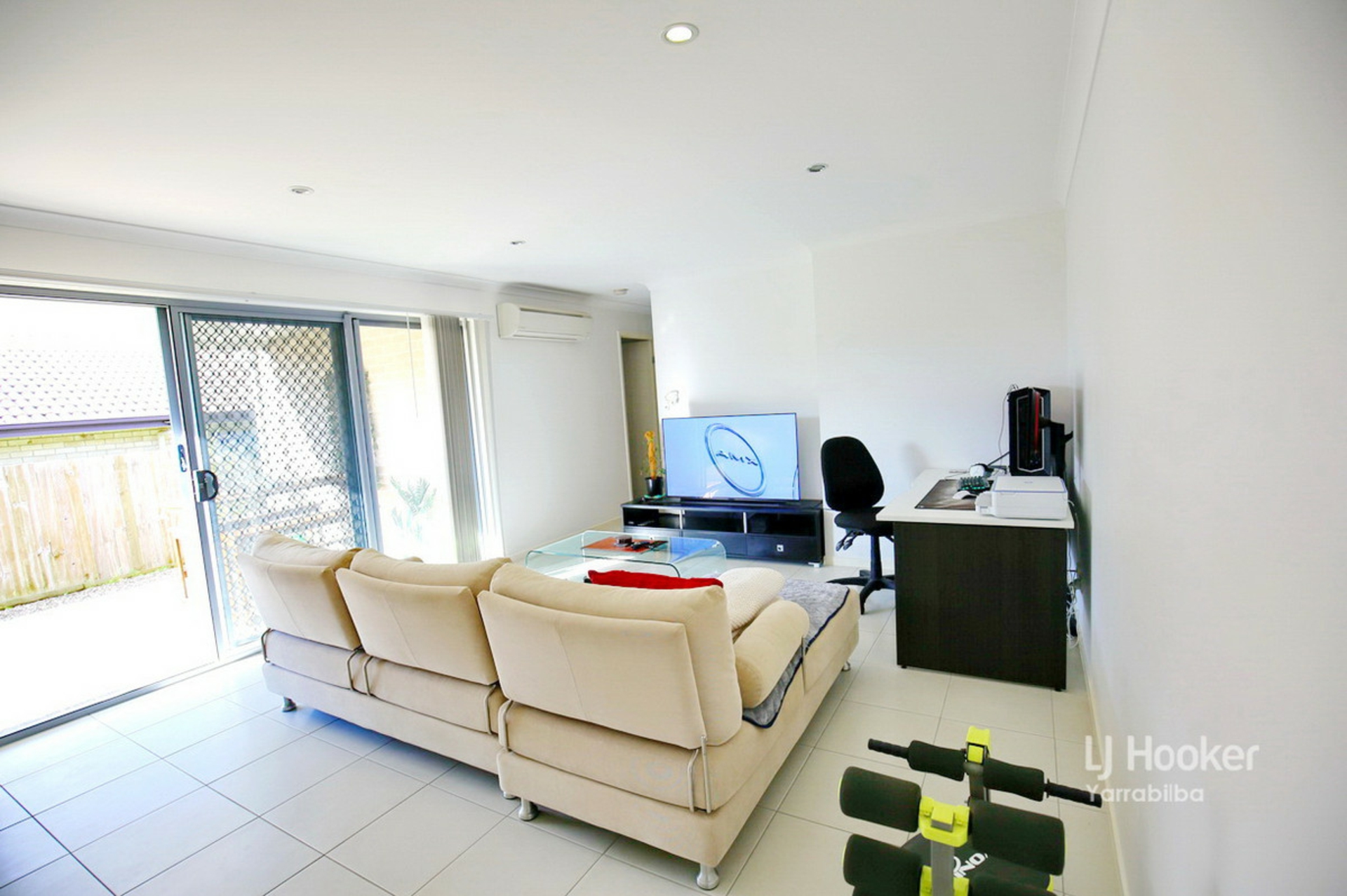 35 Combs Street, YARRABILBA