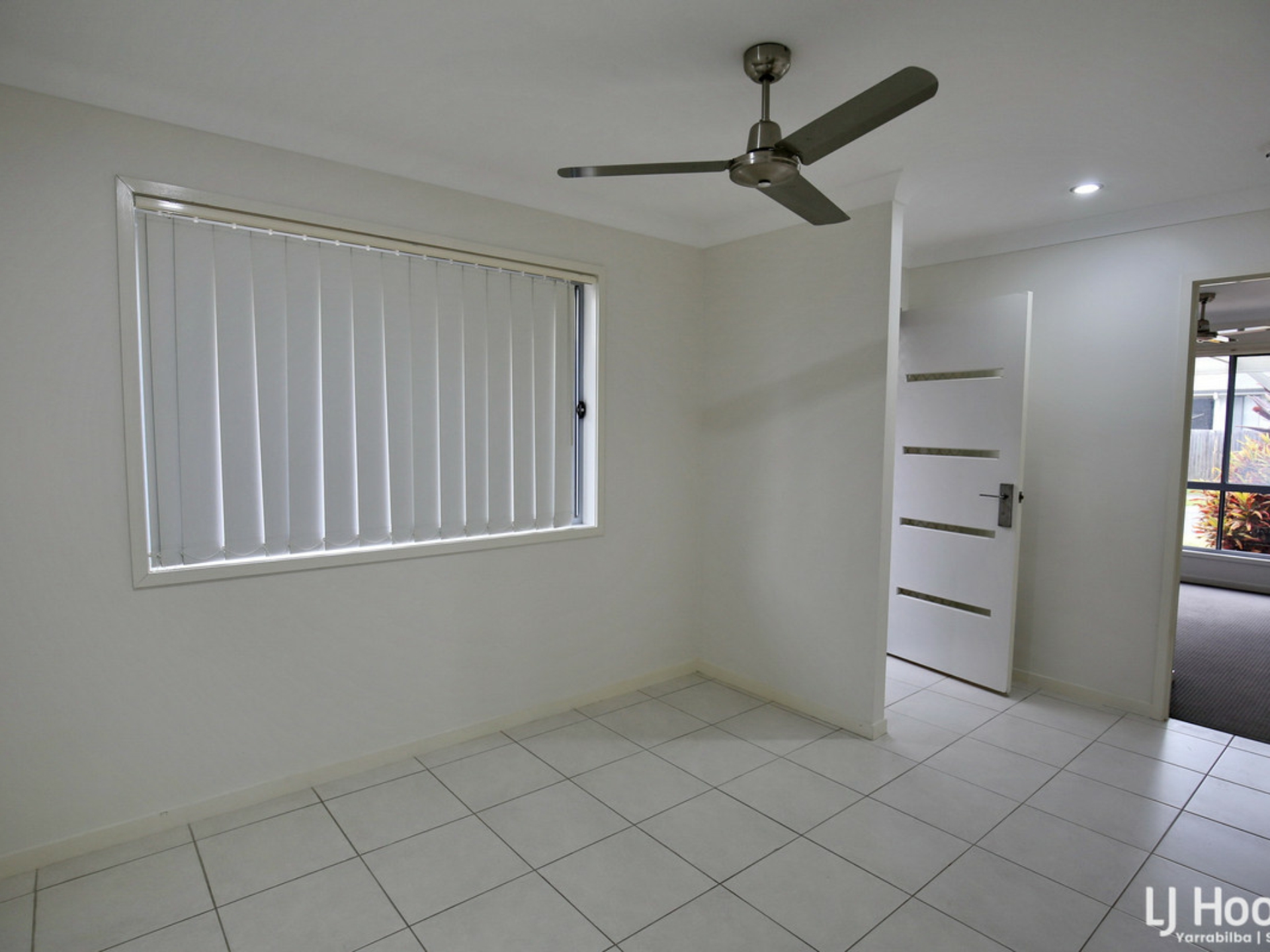 27 Walter Williams Crescent, REDBANK PLAINS