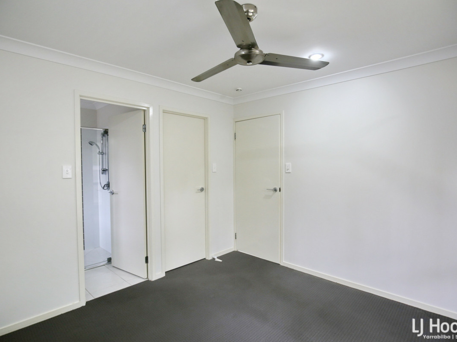 27 Walter Williams Crescent, REDBANK PLAINS