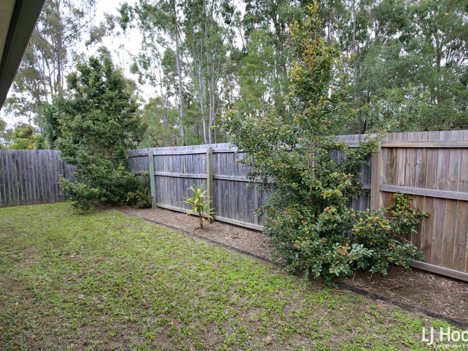 27 Walter Williams Crescent, REDBANK PLAINS