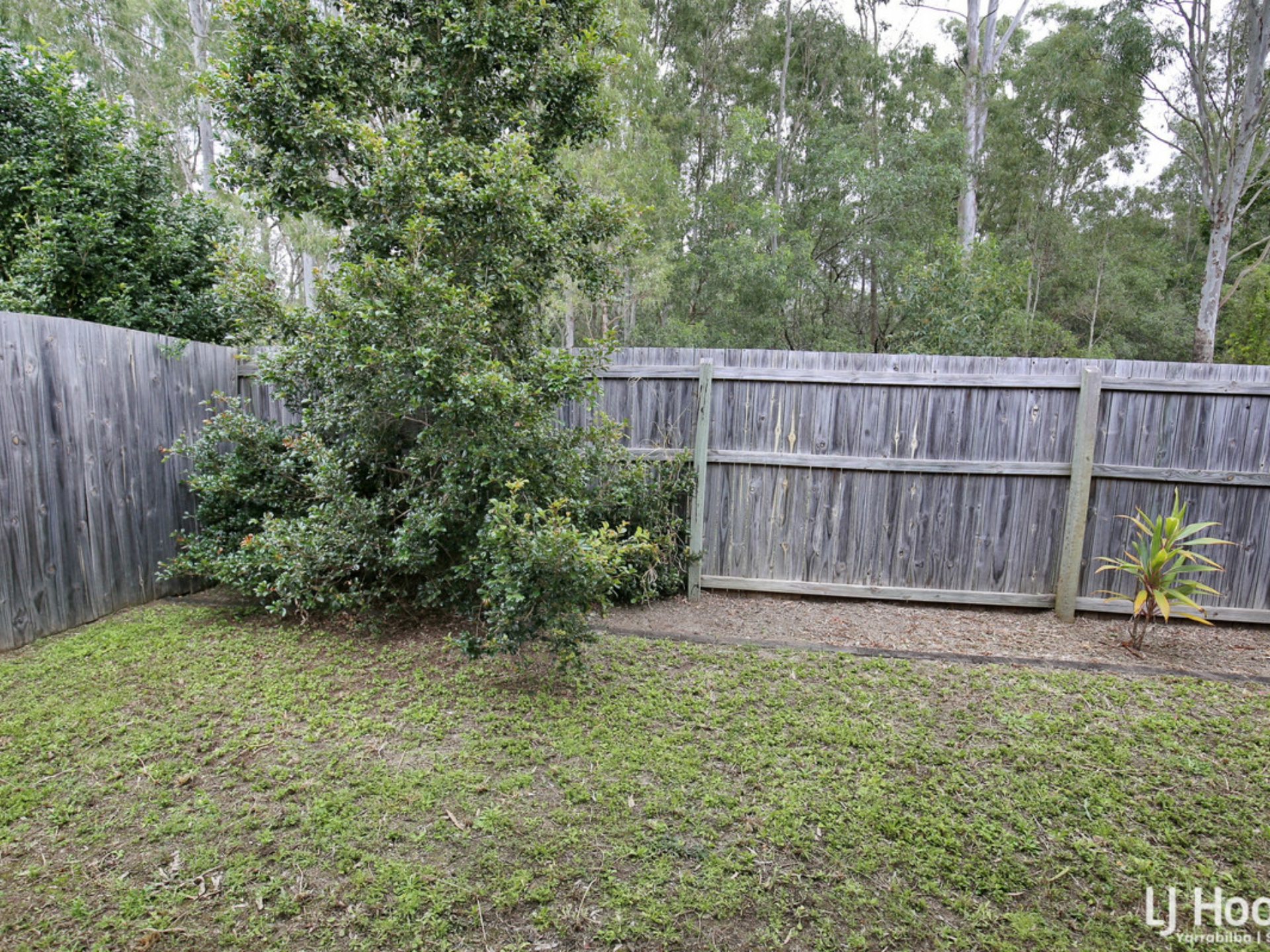 27 Walter Williams Crescent, REDBANK PLAINS