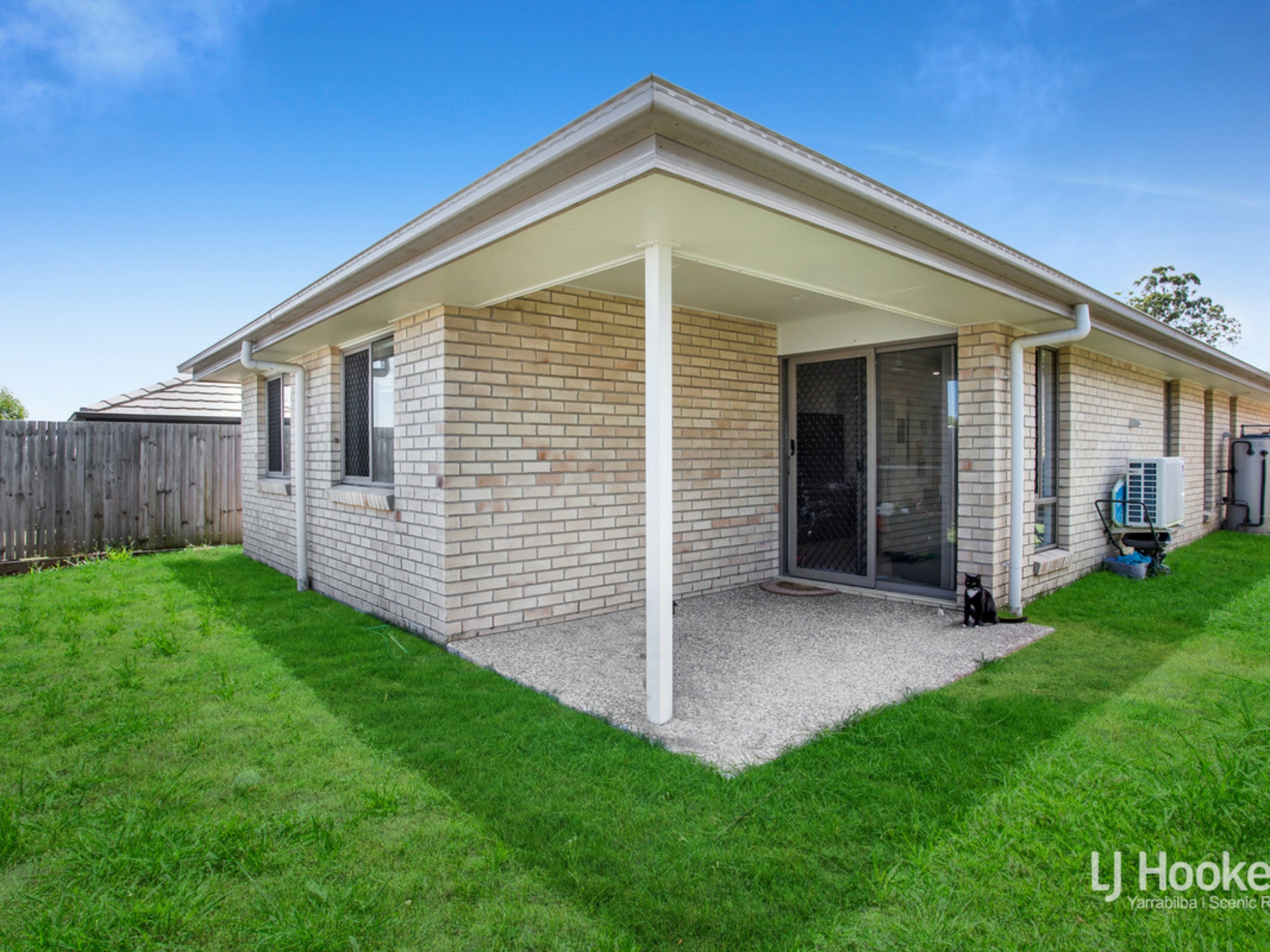 19 Rosewood Circuit, YARRABILBA