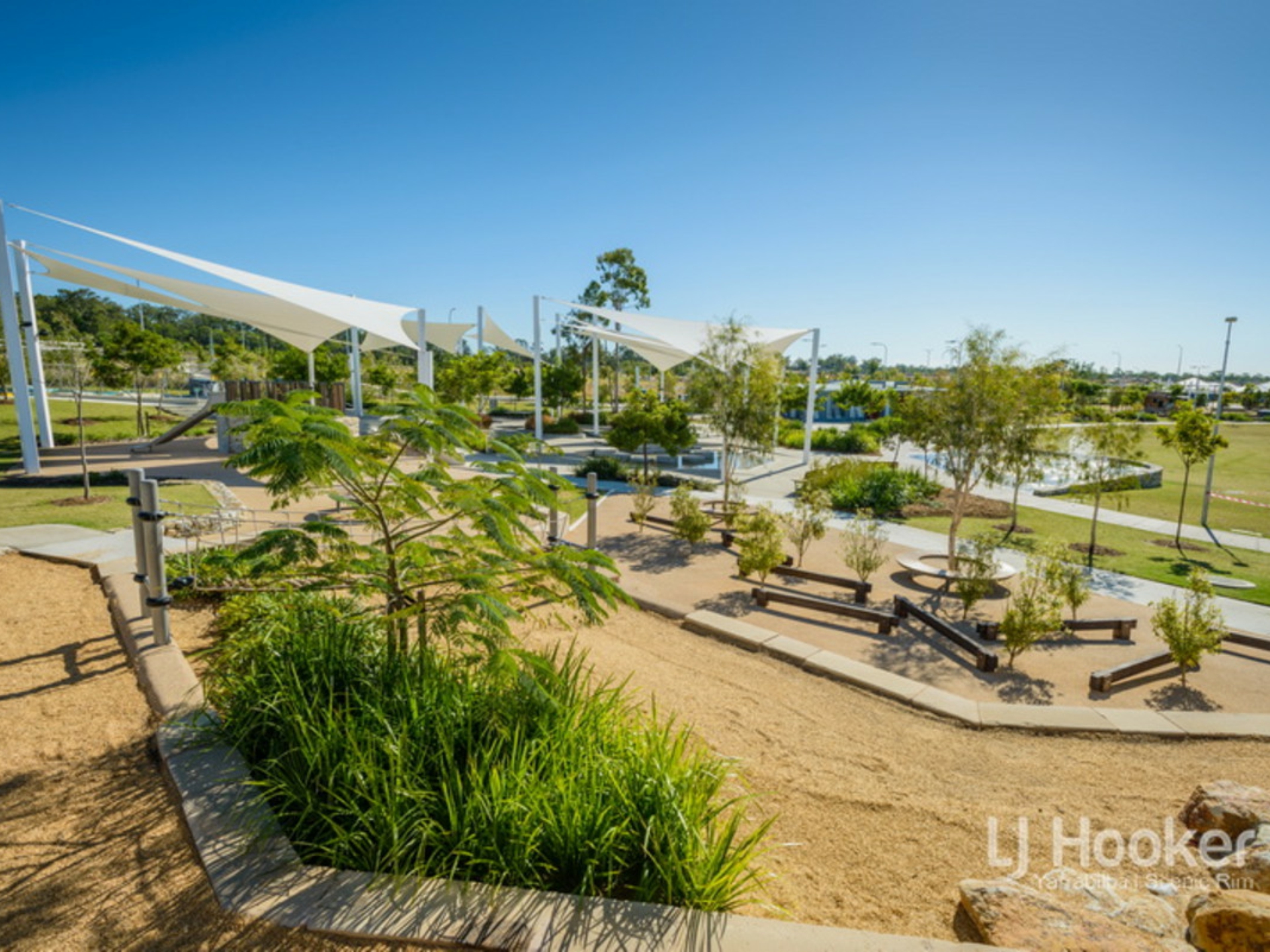 19 Rosewood Circuit, YARRABILBA
