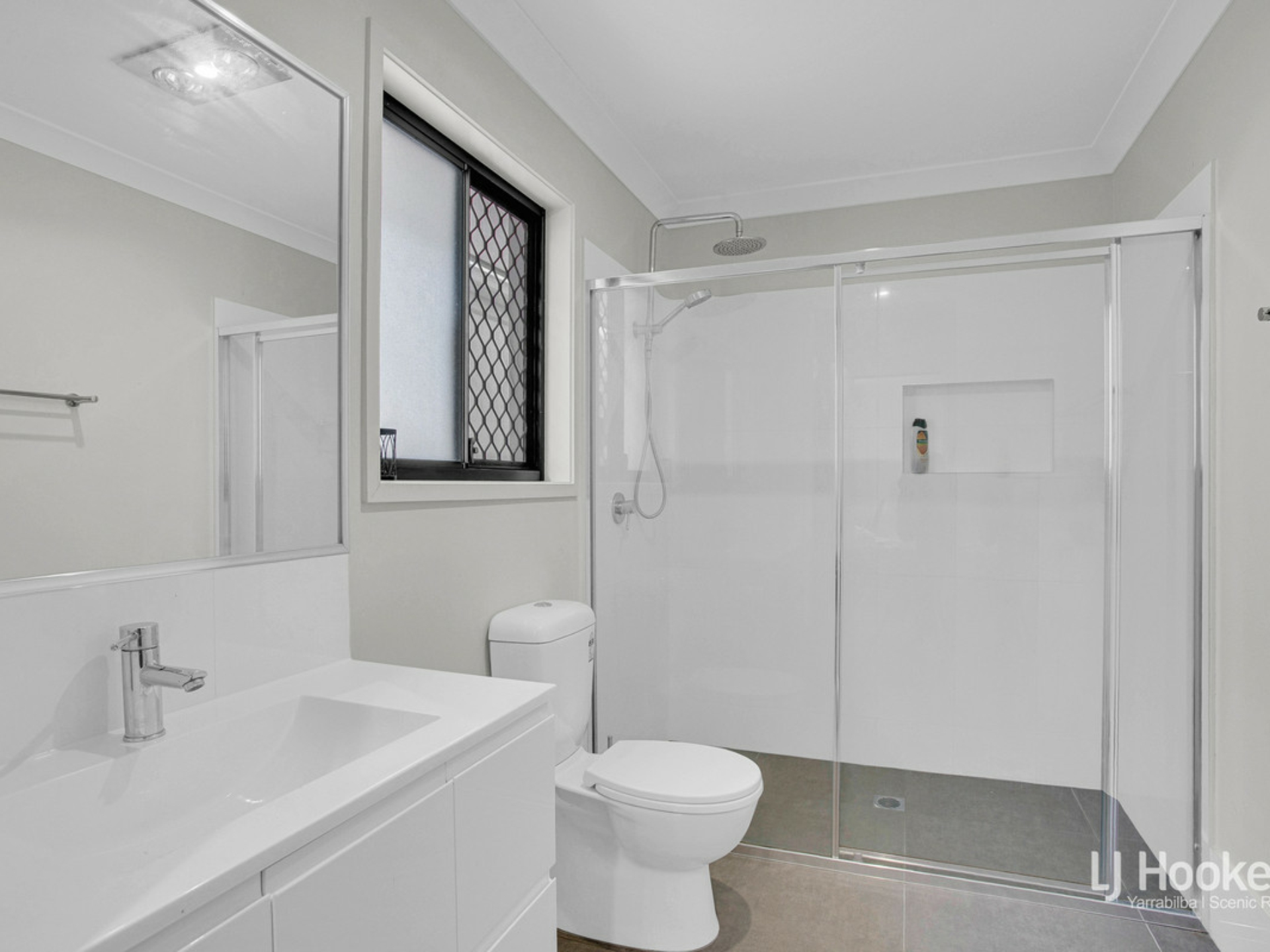 7 Dolostone Street, YARRABILBA
