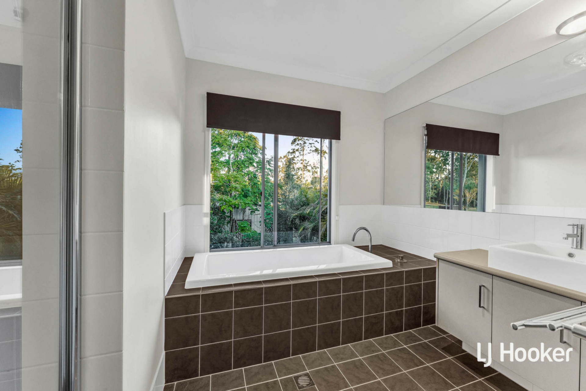 74-76 Bottlebrush Drive, JIMBOOMBA