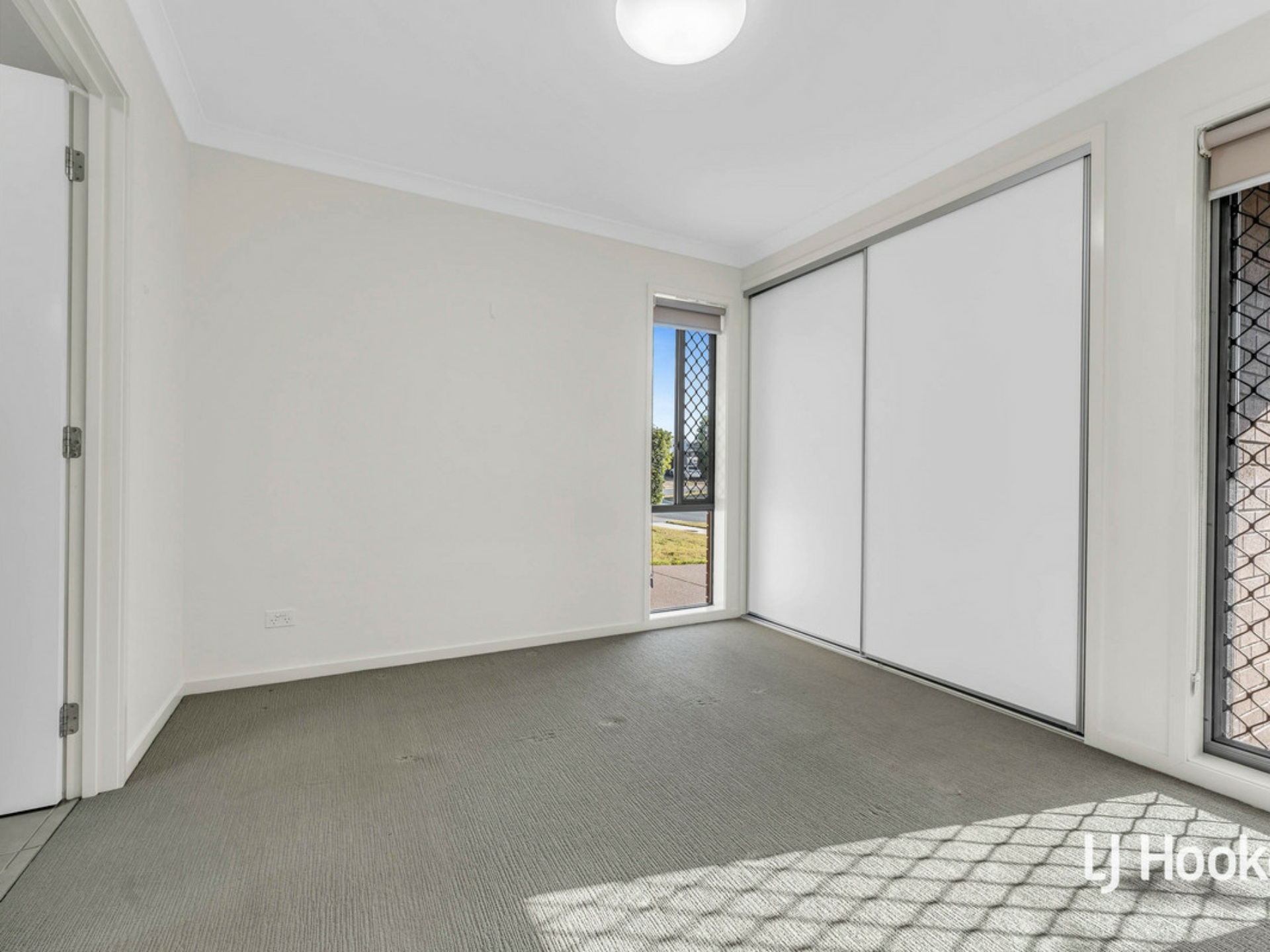 25 Tasker Street, YARRABILBA