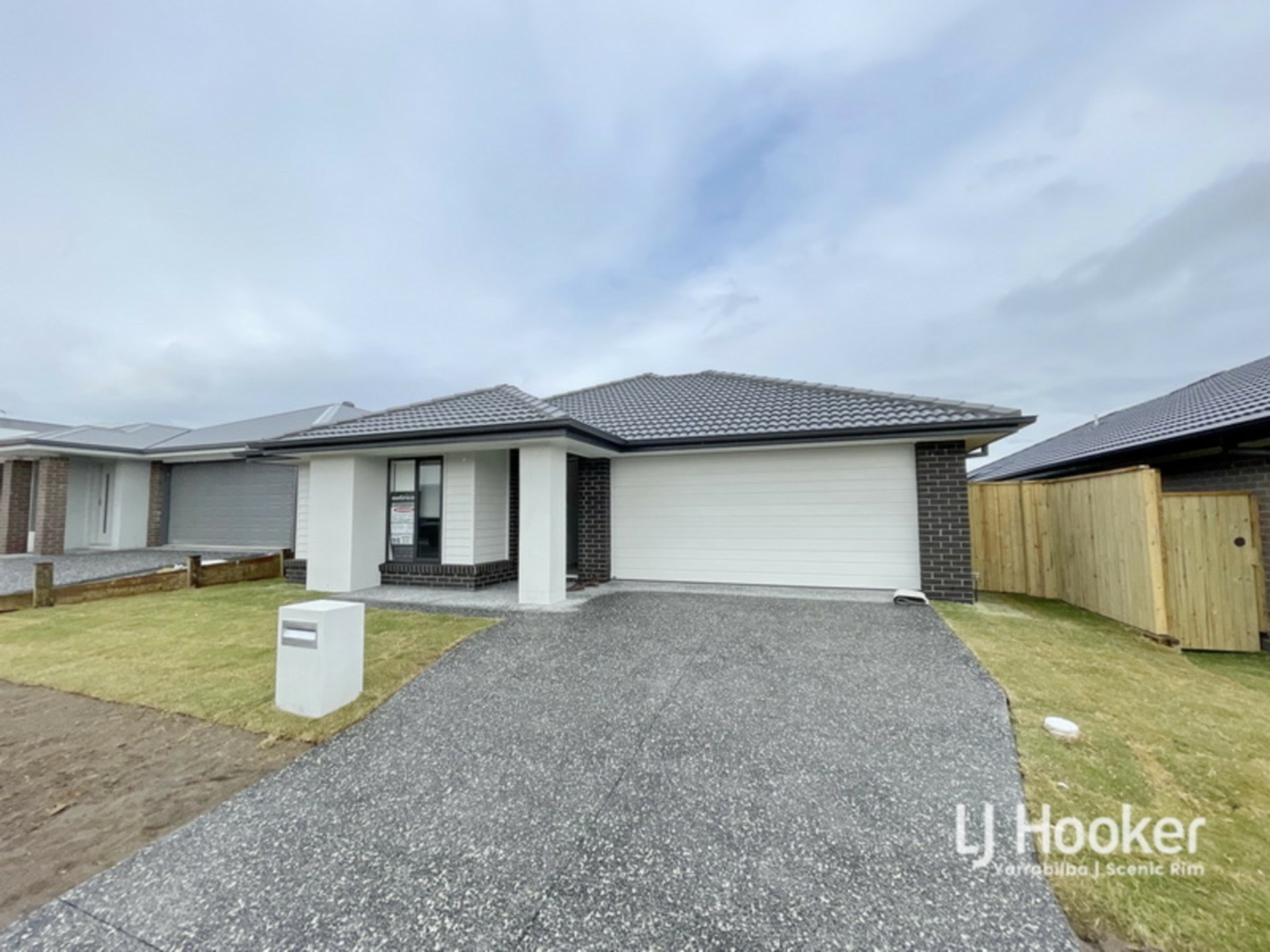 47 Snowdonia Crescent, YARRABILBA