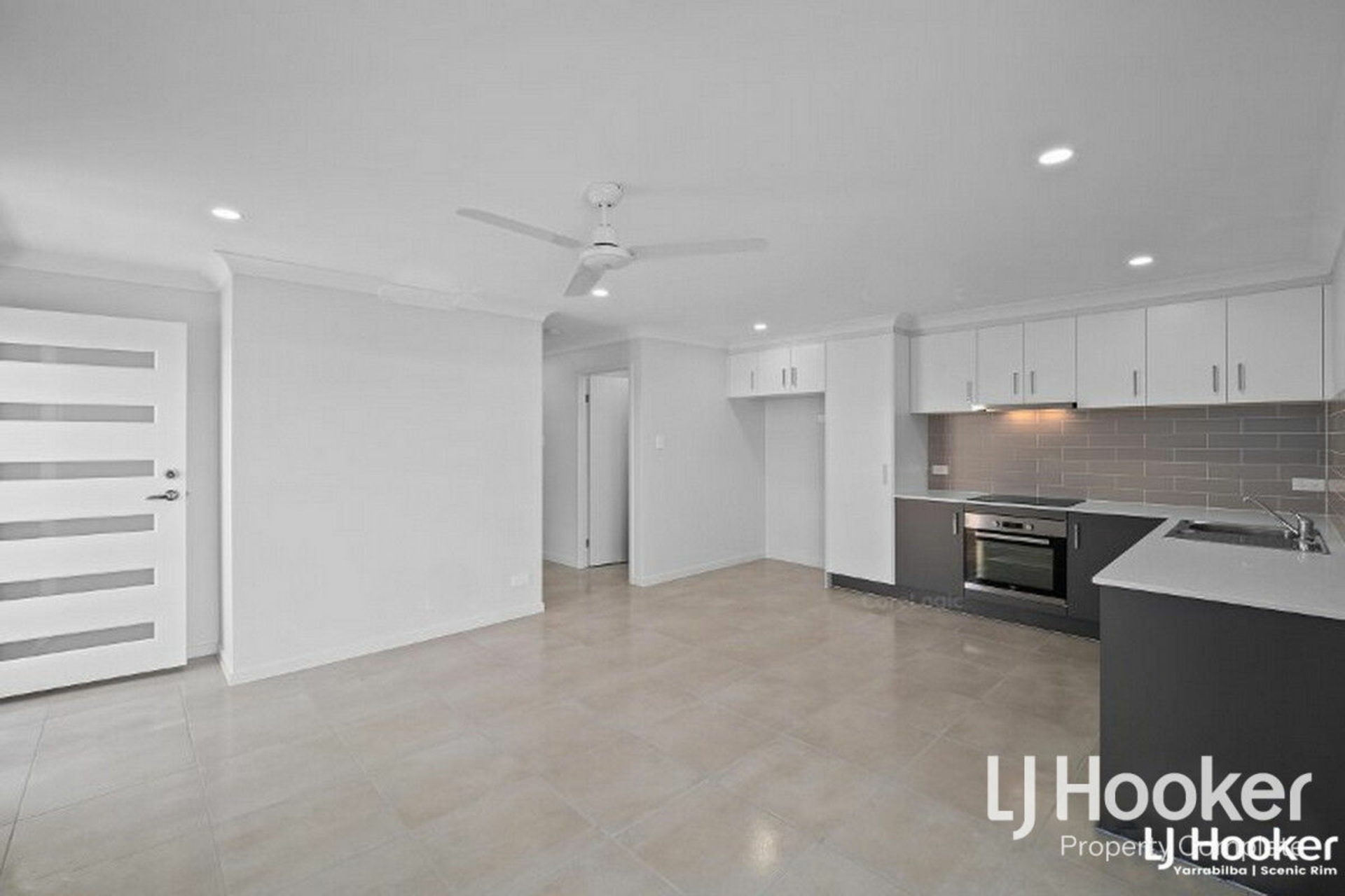 2/15 Rural Street, PARK RIDGE