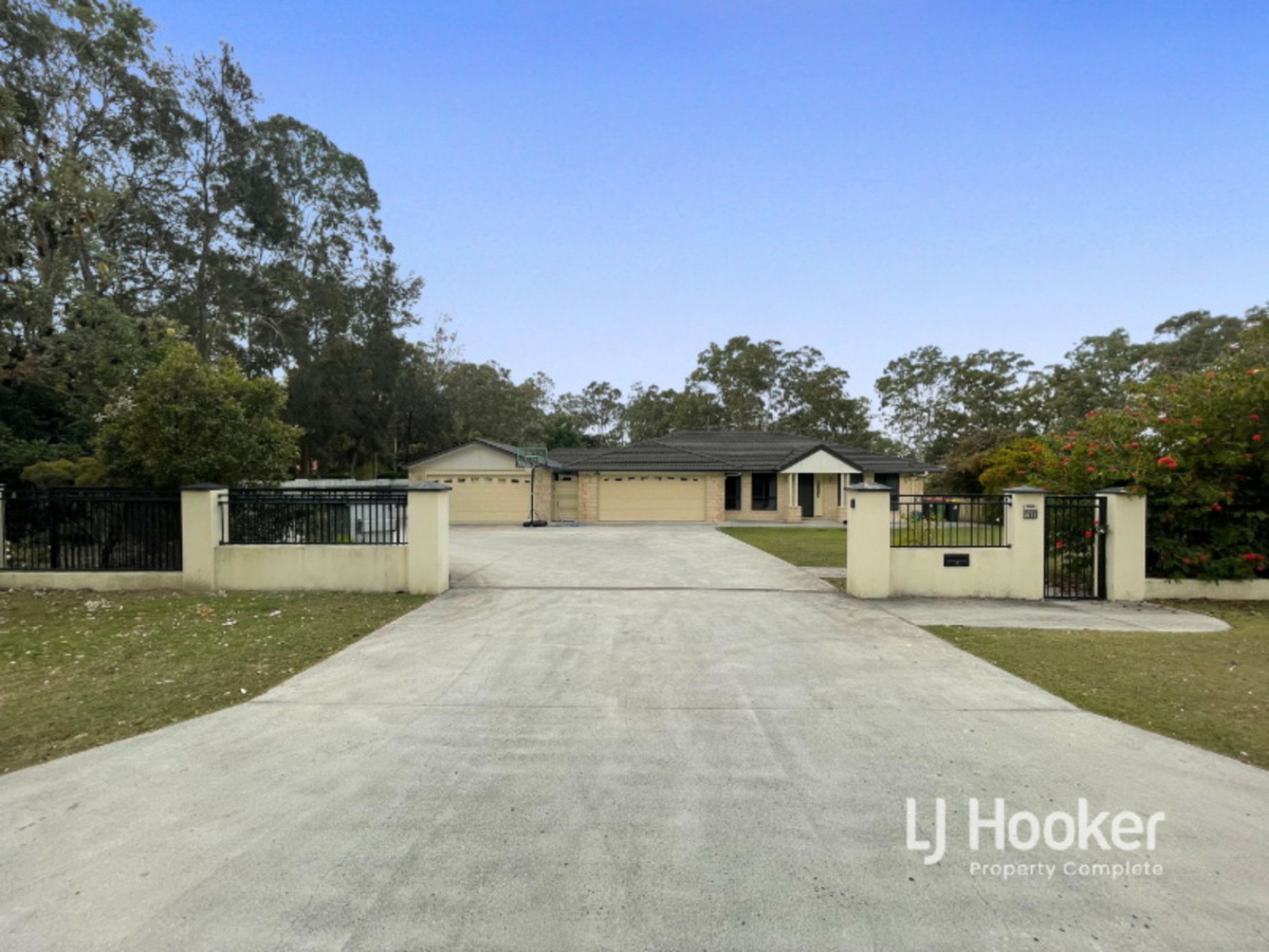 160-162 Lyon Drive, NEW BEITH
