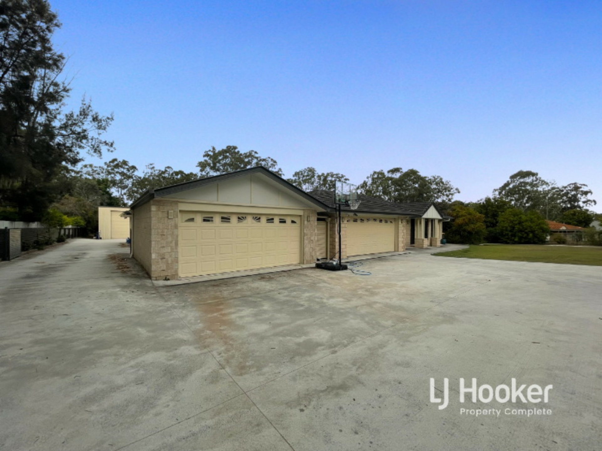 160-162 Lyon Drive, NEW BEITH
