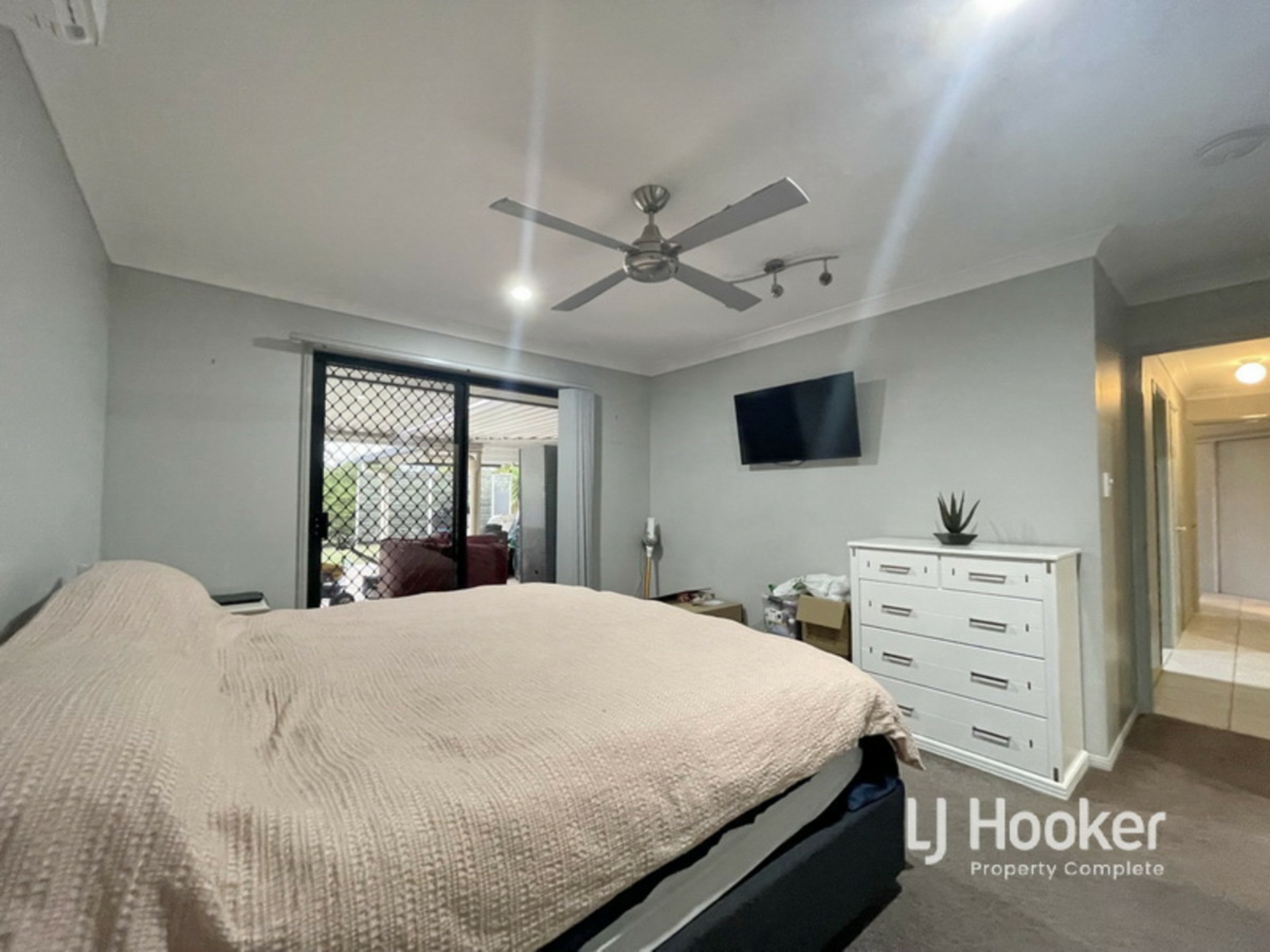 160-162 Lyon Drive, NEW BEITH