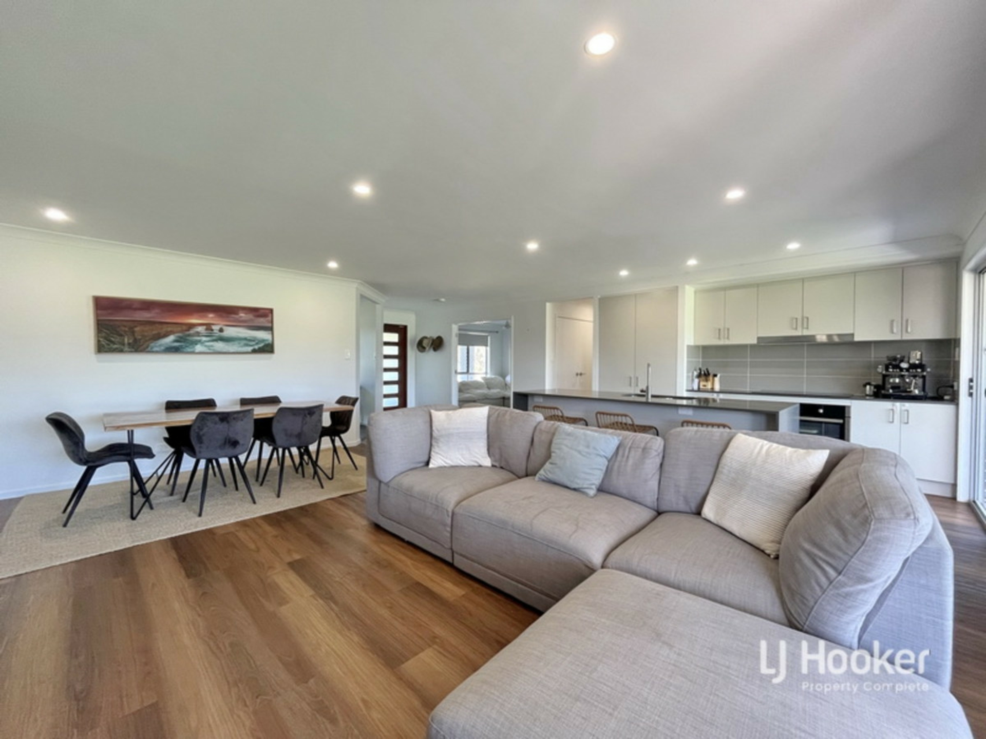 127-129 Geoff Philp Drive, LOGAN VILLAGE