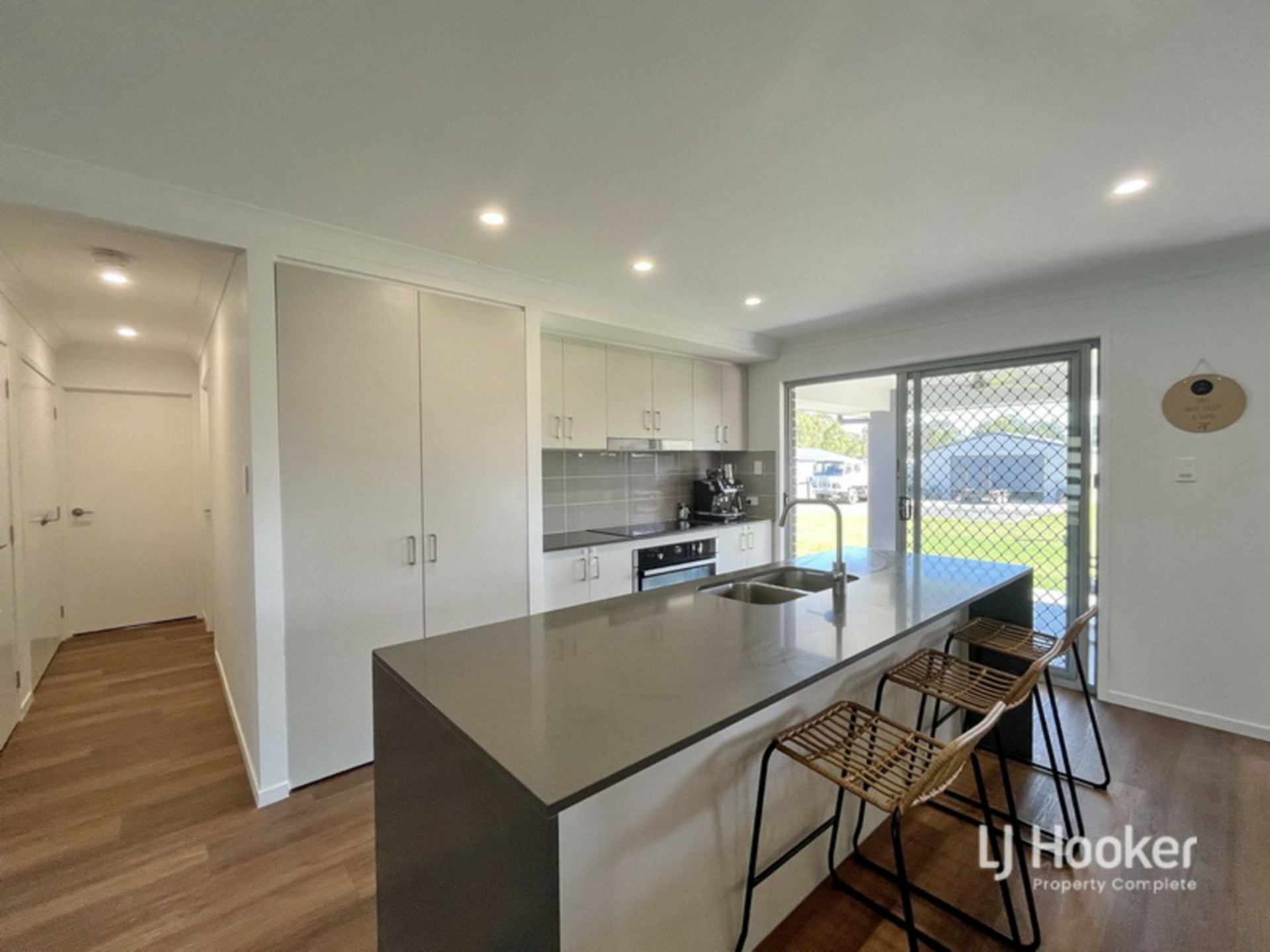 127-129 Geoff Philp Drive, LOGAN VILLAGE